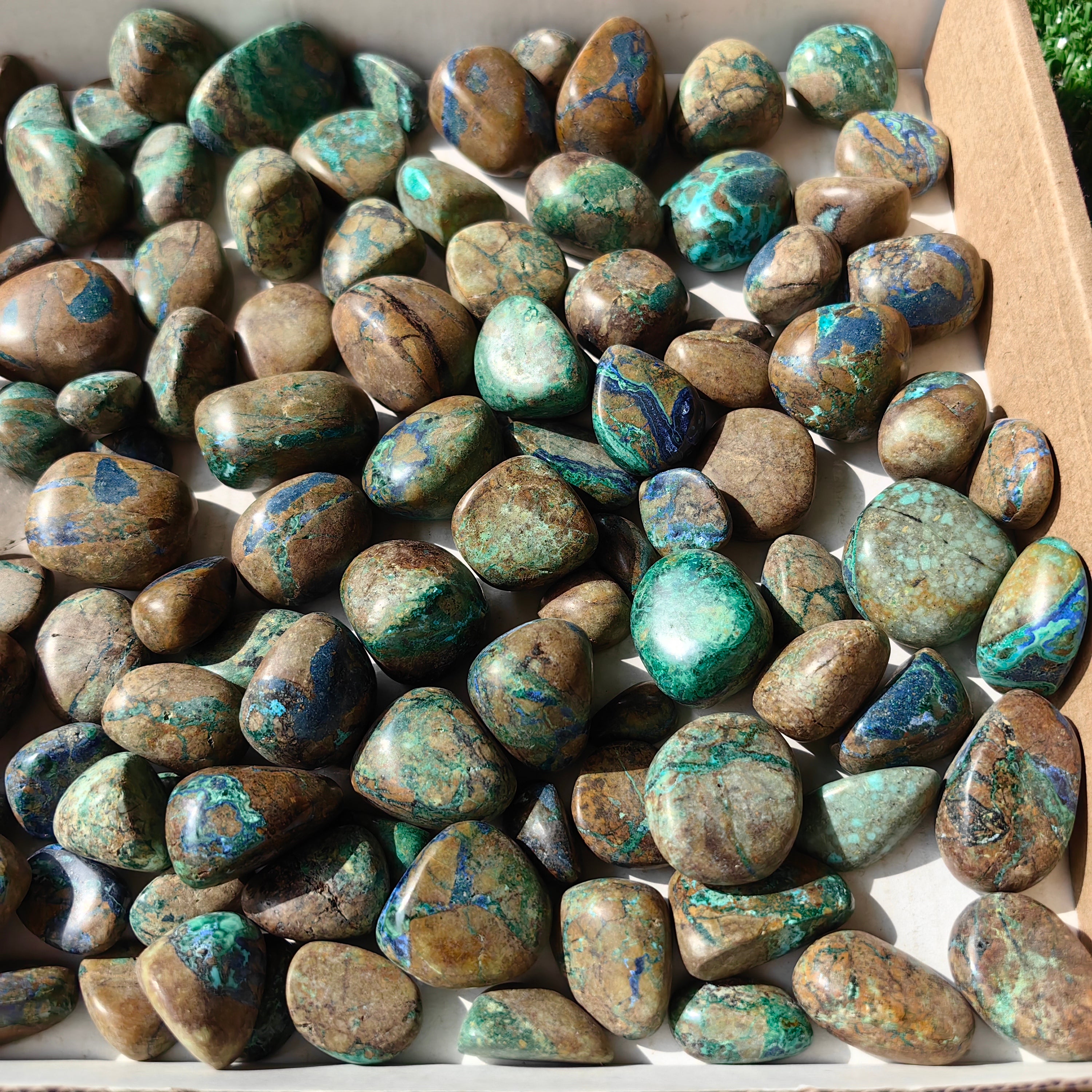 1.5 kg tumbled azurite malachite