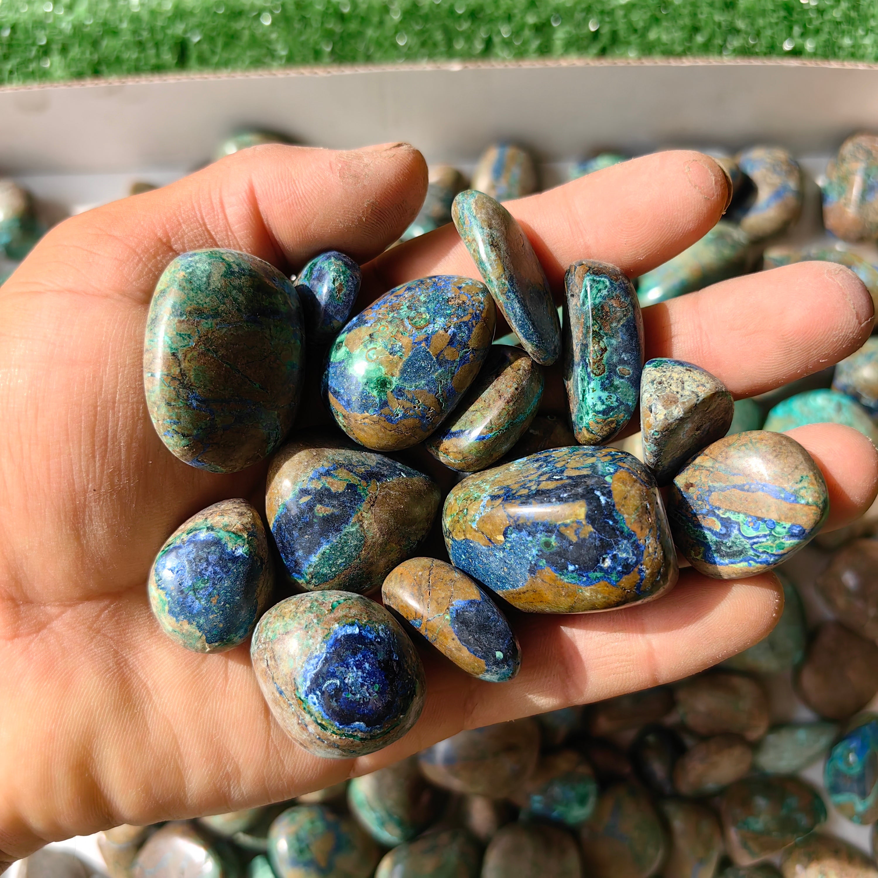 1.5 kg tumbled azurite malachite