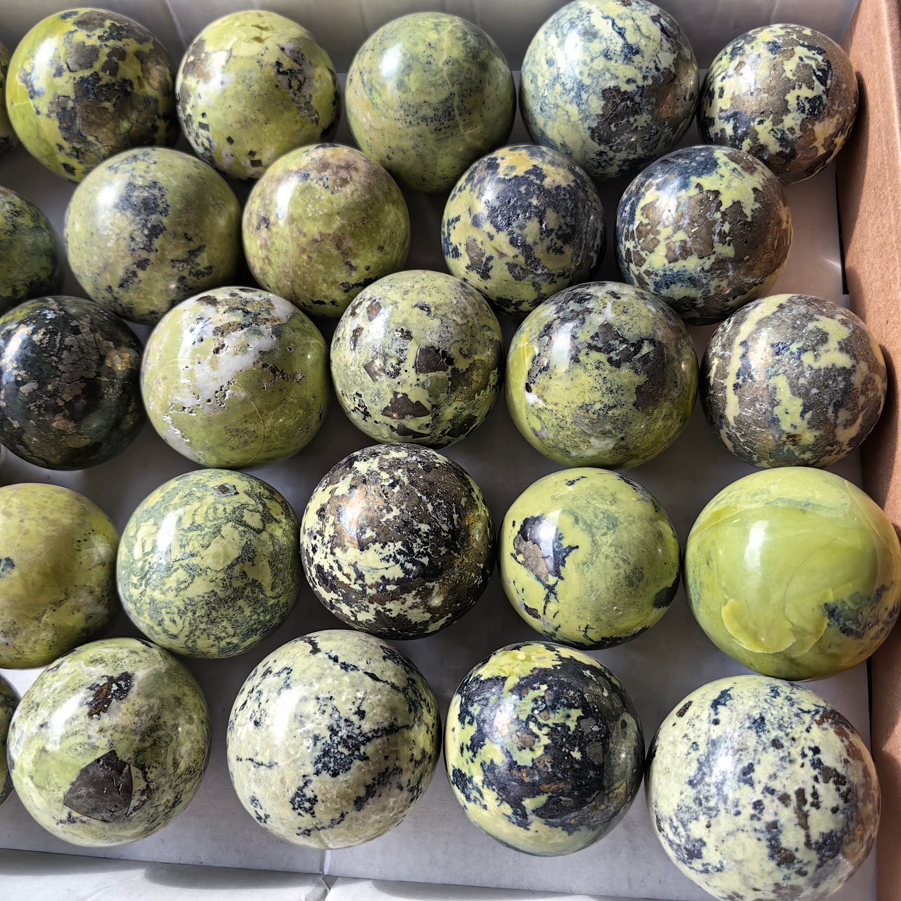 31 pc green serpentine with pyrite spheres