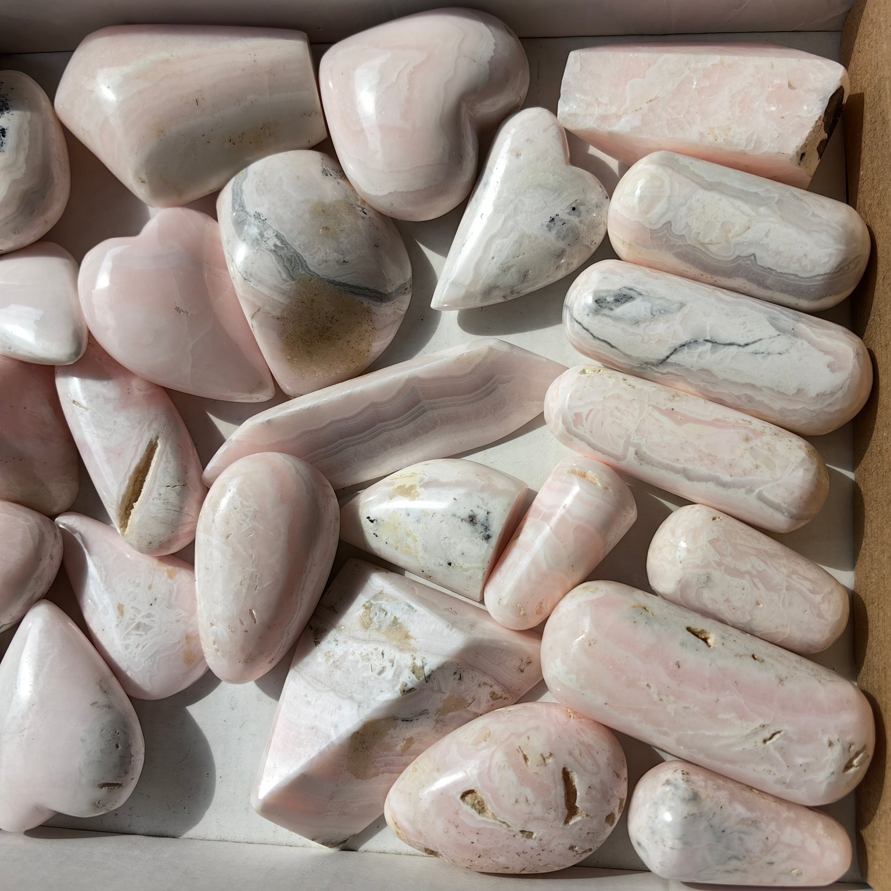 30 pc mangano calcite flourecent free forms