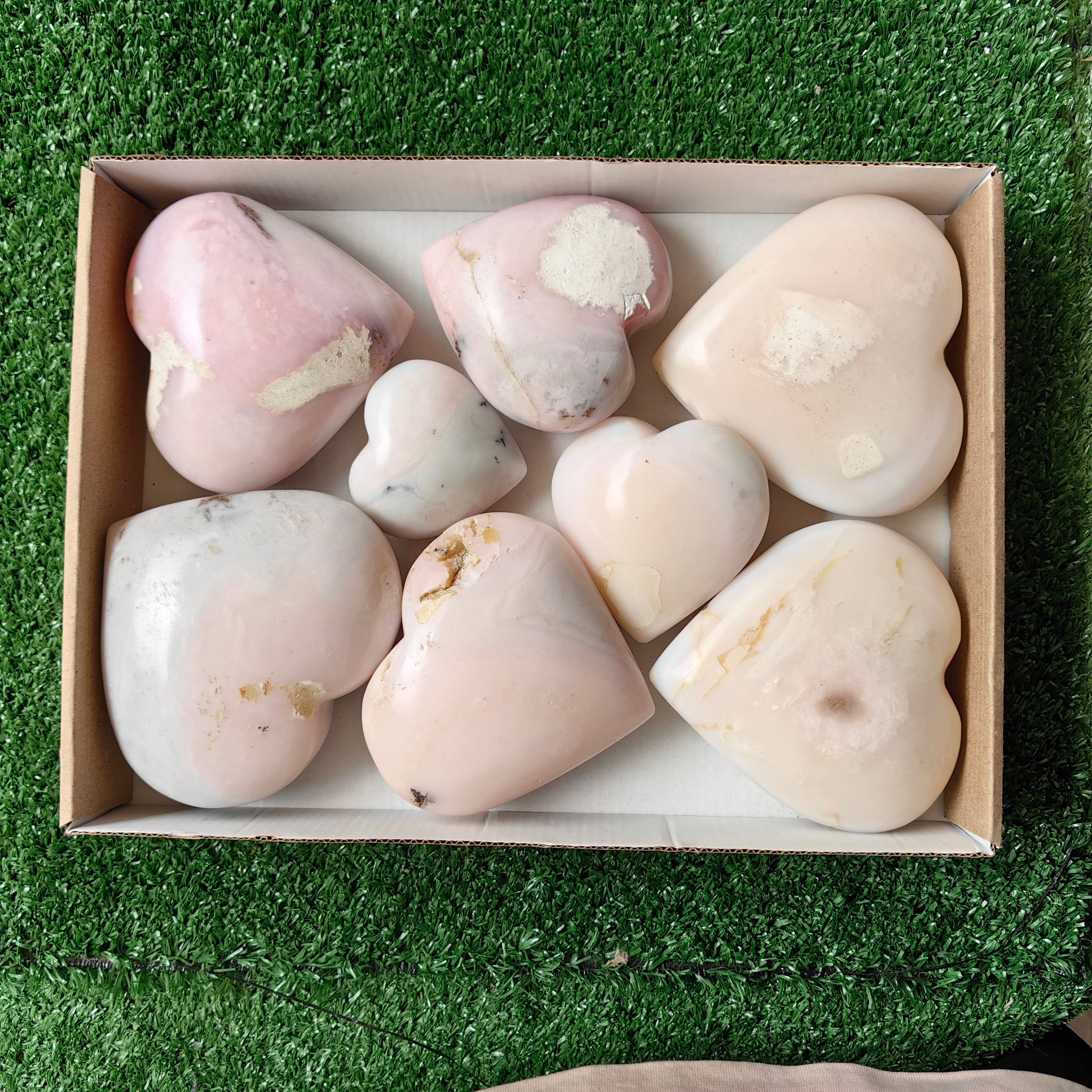 8 pc big peruvian  pink opal hearts