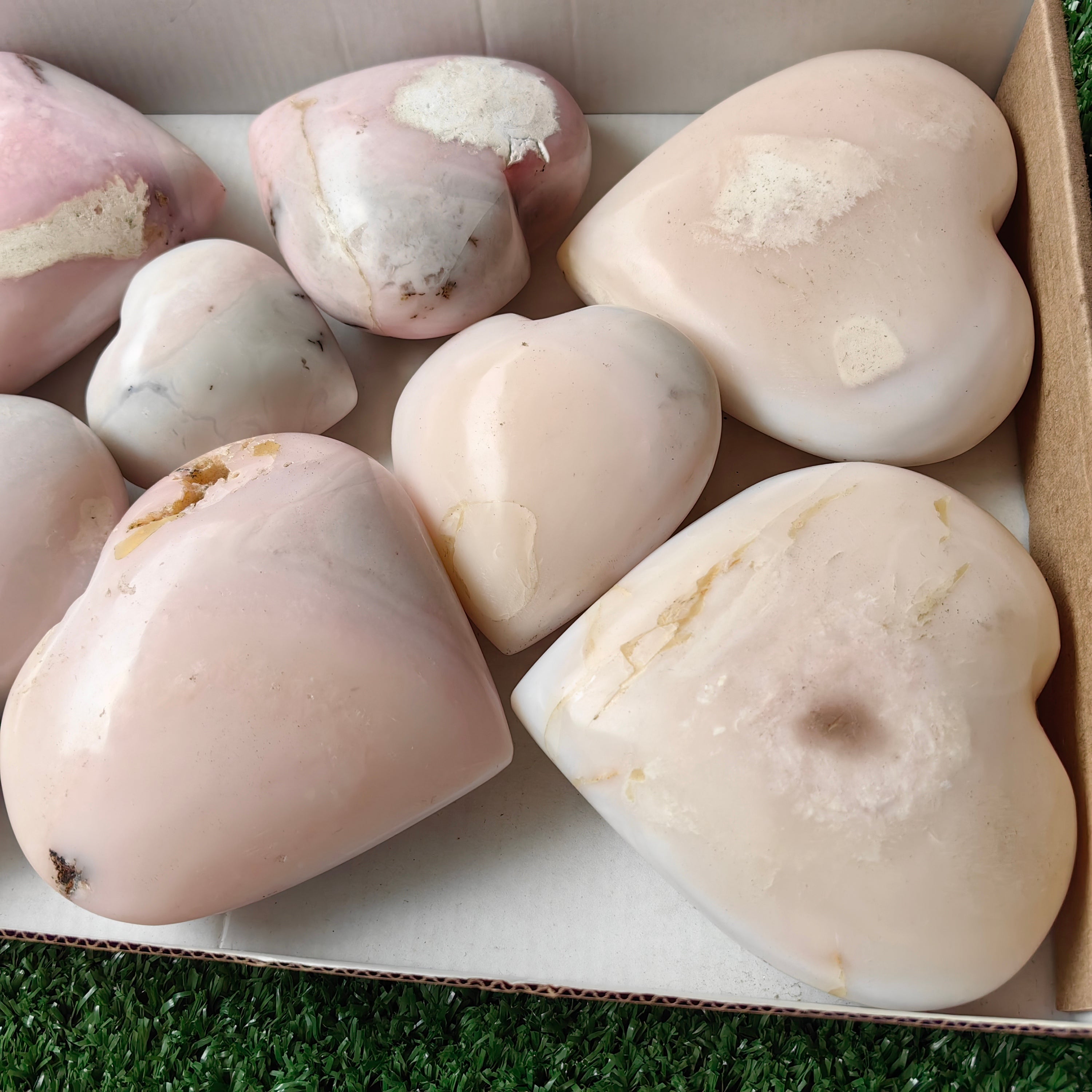 8 pc big peruvian  pink opal hearts