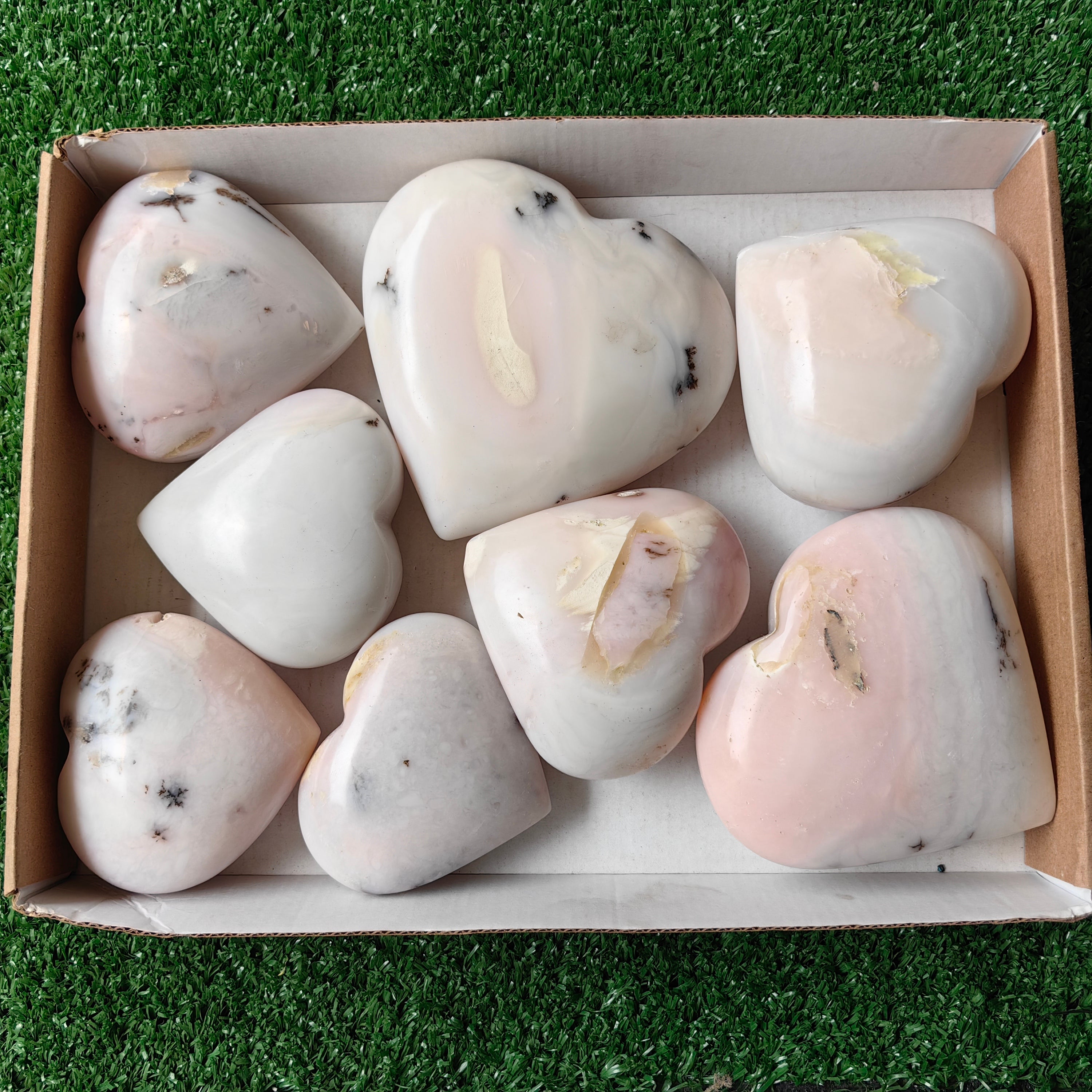 8 pc big peruvian  pink opal hearts