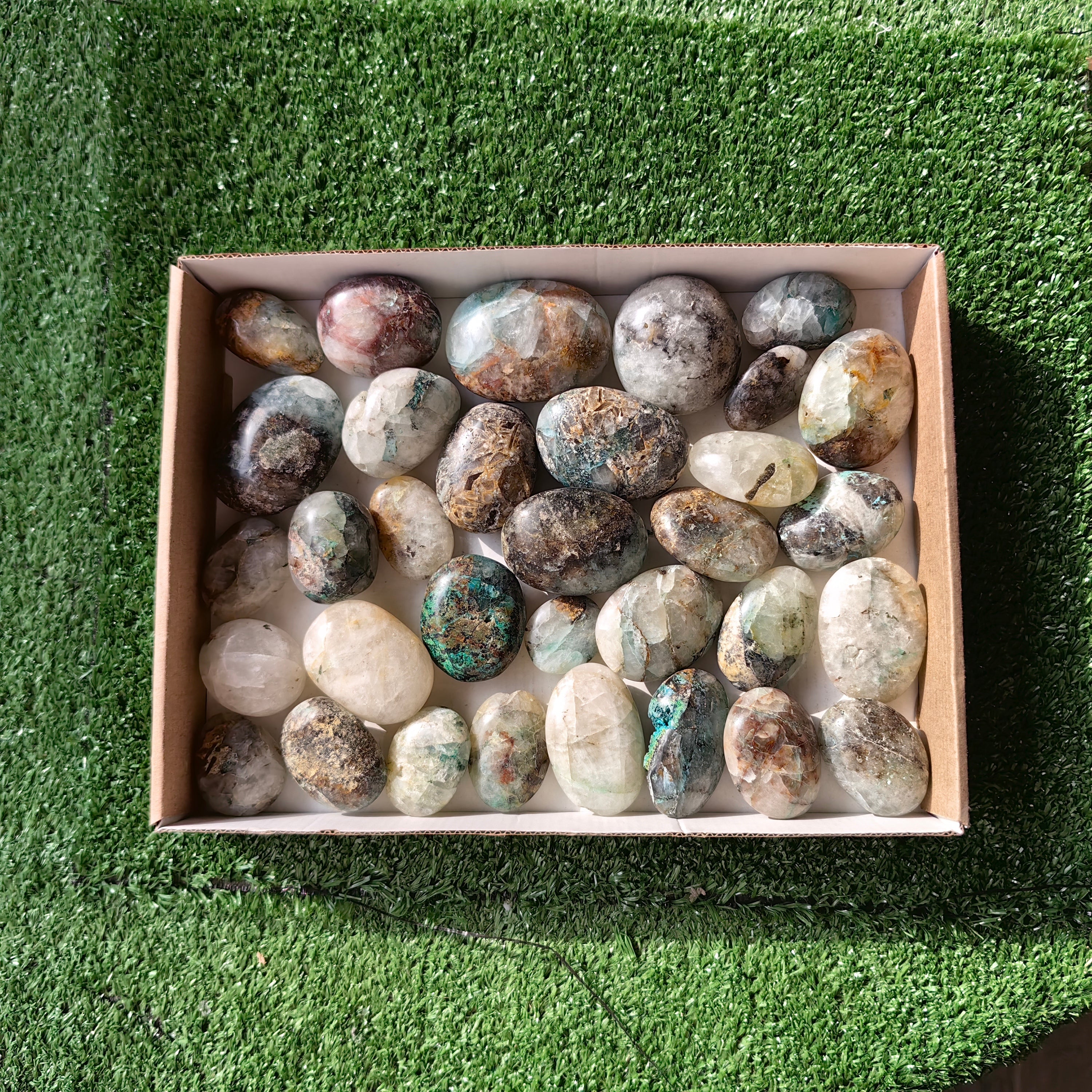 33 pc chrysocolla on quartz palms