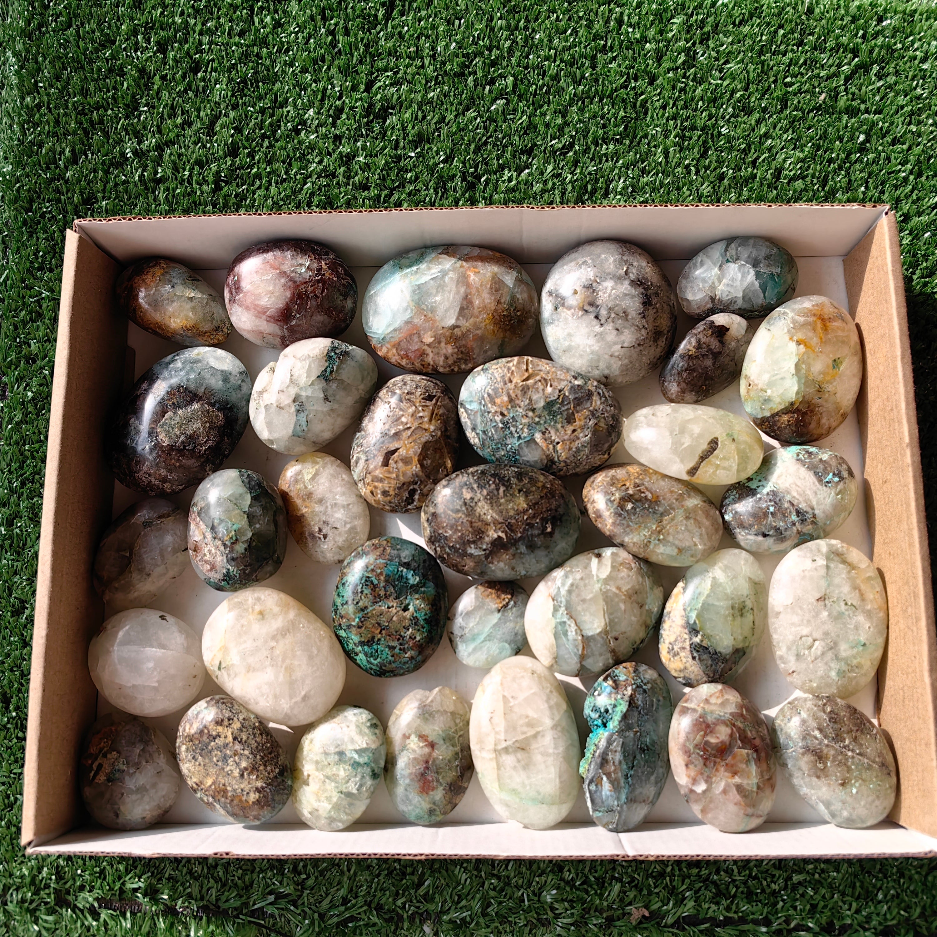 33 pc chrysocolla on quartz palms