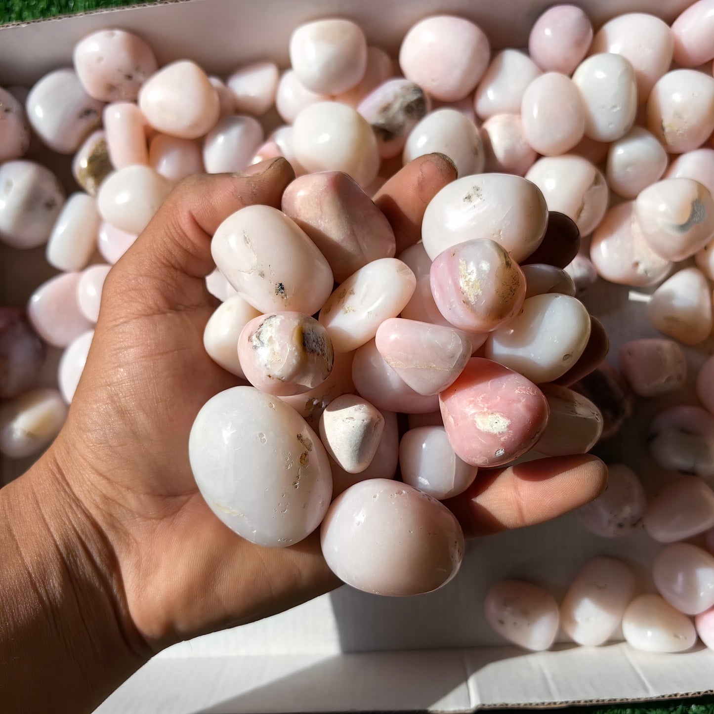 1.8 kg peruvian pink opal tumbled