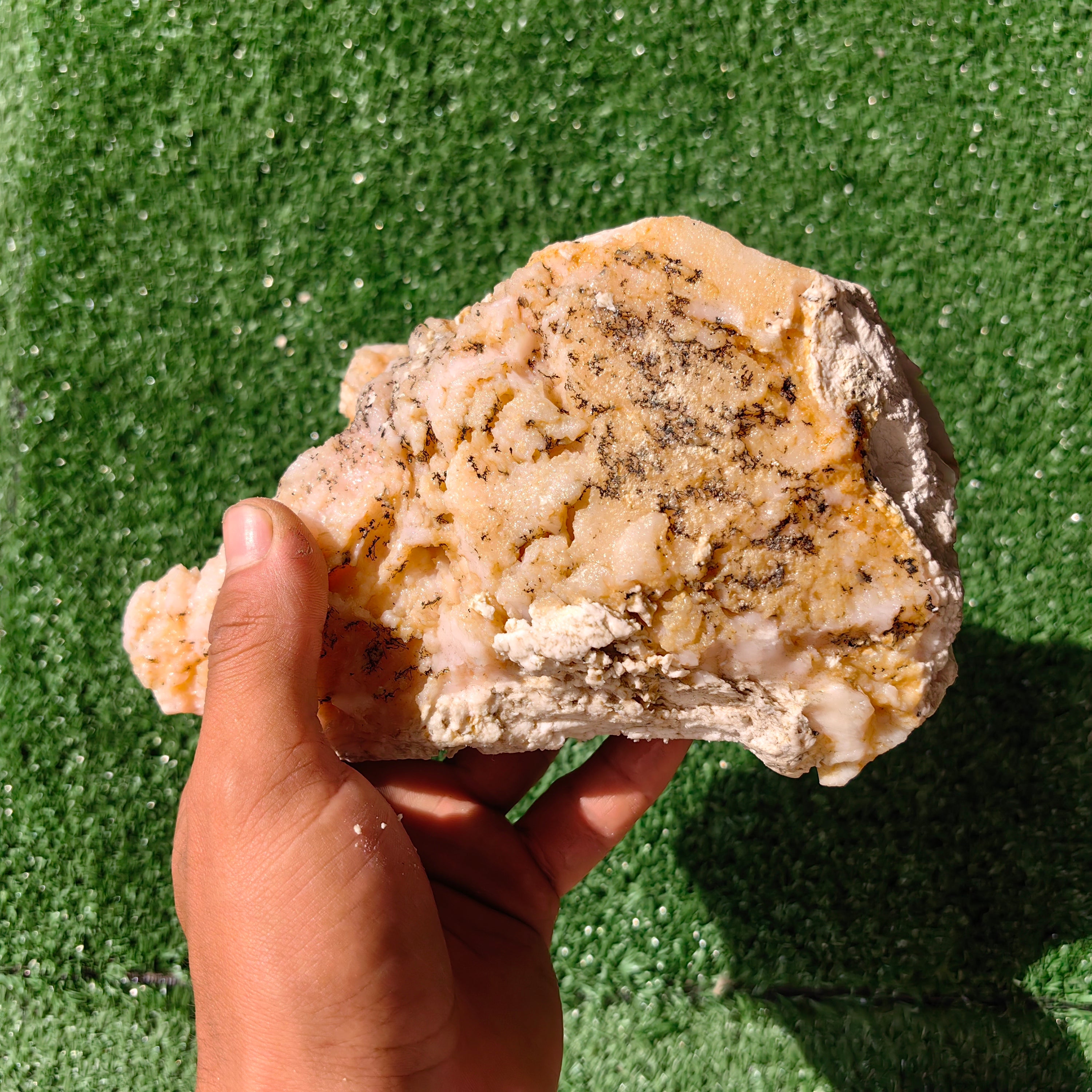 1.2 Kg Pink Opal Rough