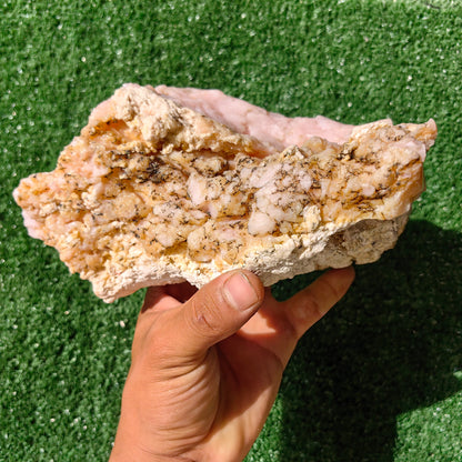 1.3 Kg Pink Opal Rough