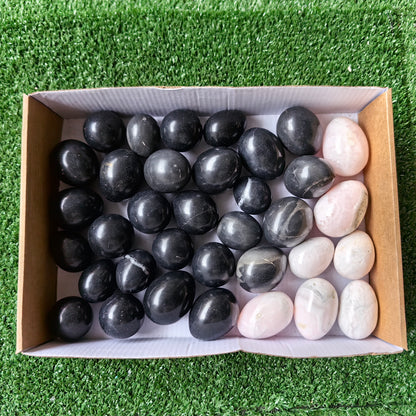 35 pc mangano calcite & black onix eggs