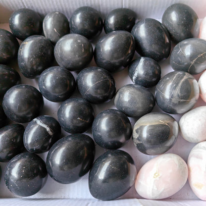 35 pc mangano calcite & black onix eggs