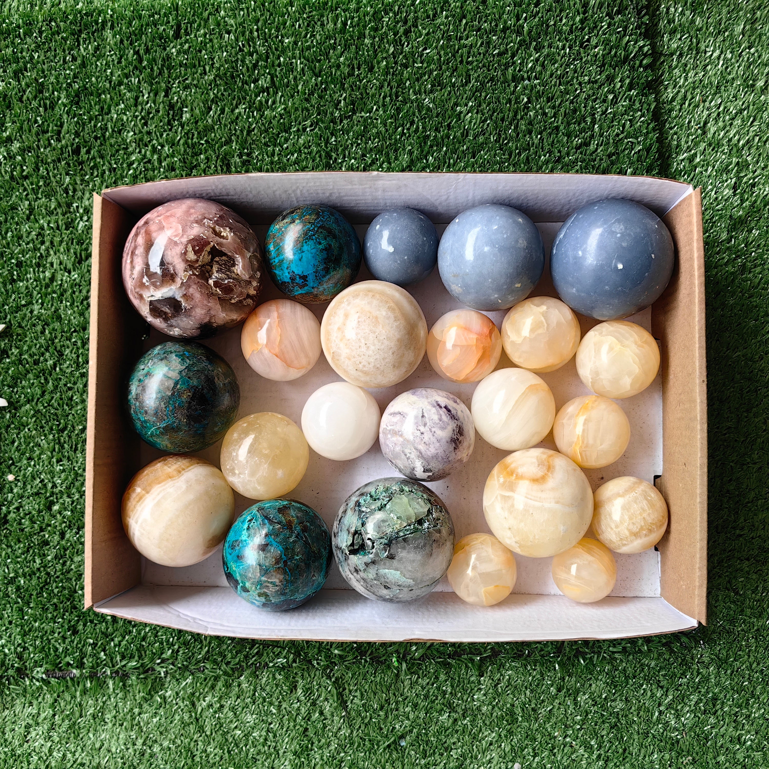 Good Peru Rocks 23 pc spheres peruvian mixted stones – INKA MINERALS PERU
