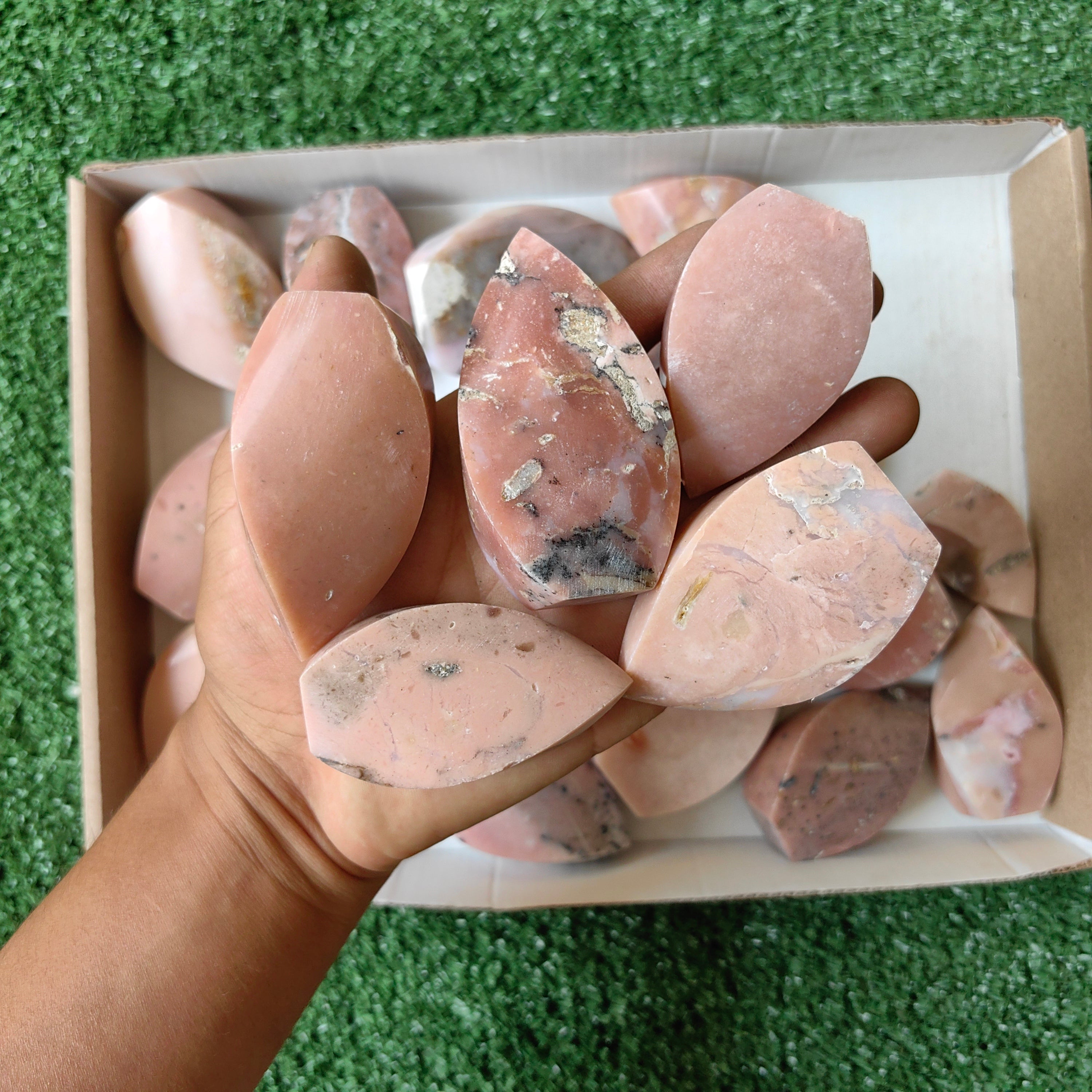 24 pc peruvian pink opal flames
