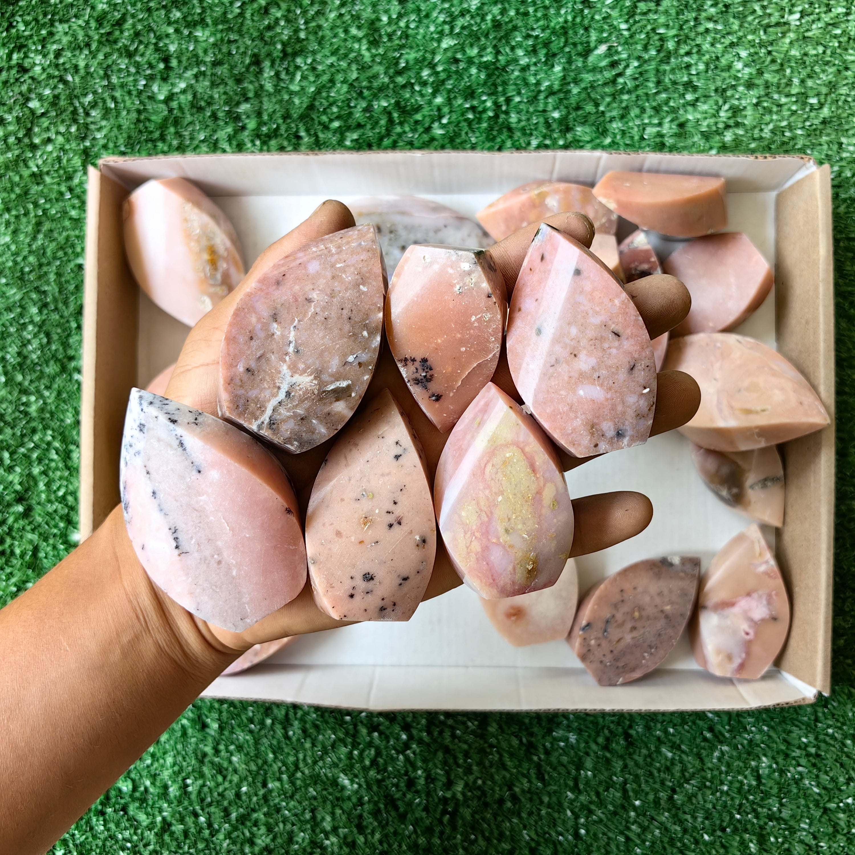 24 pc peruvian pink opal flames