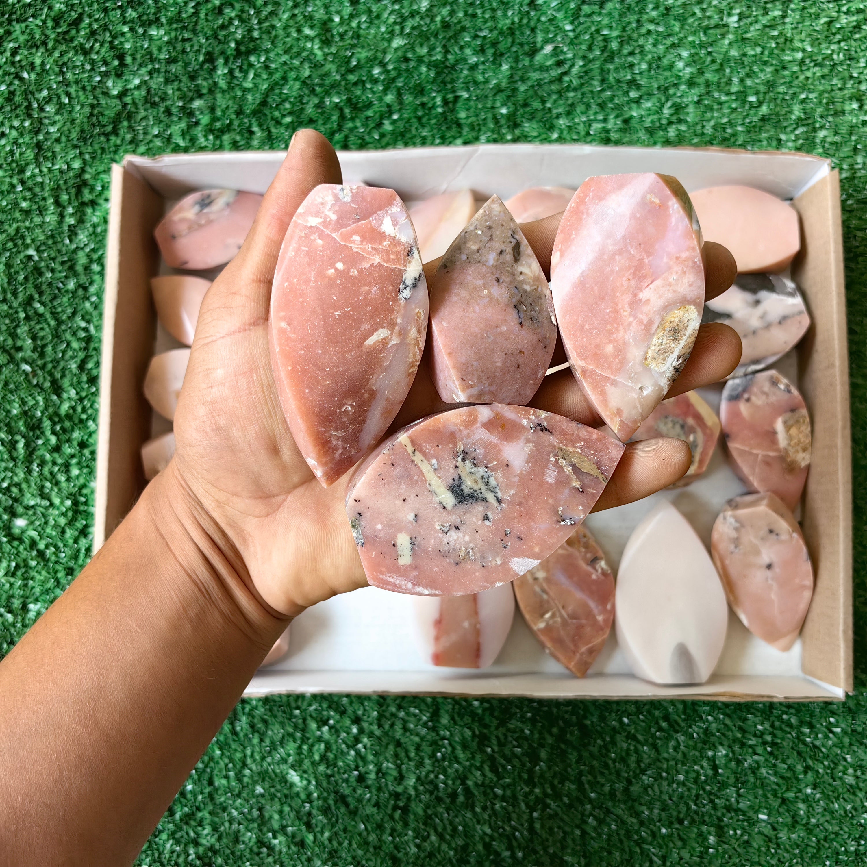 24 pc peruvian pink opal flames