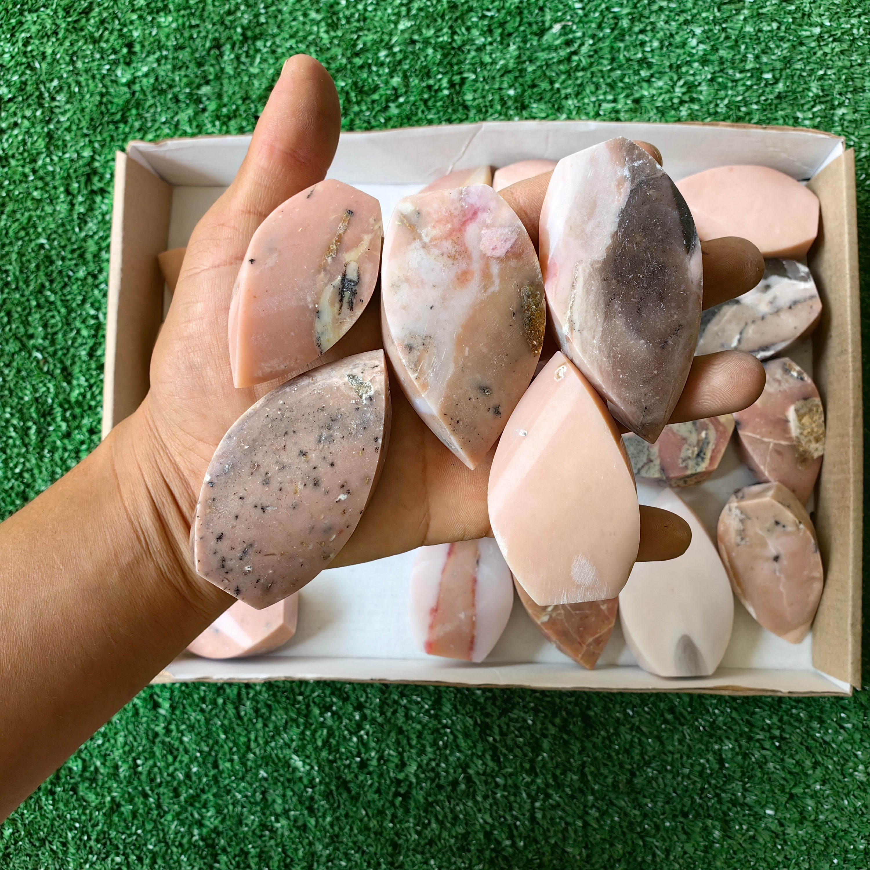 24 pc peruvian pink opal flames