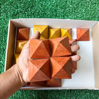 20 pcs pyramids jasper orange / jasper yellow
