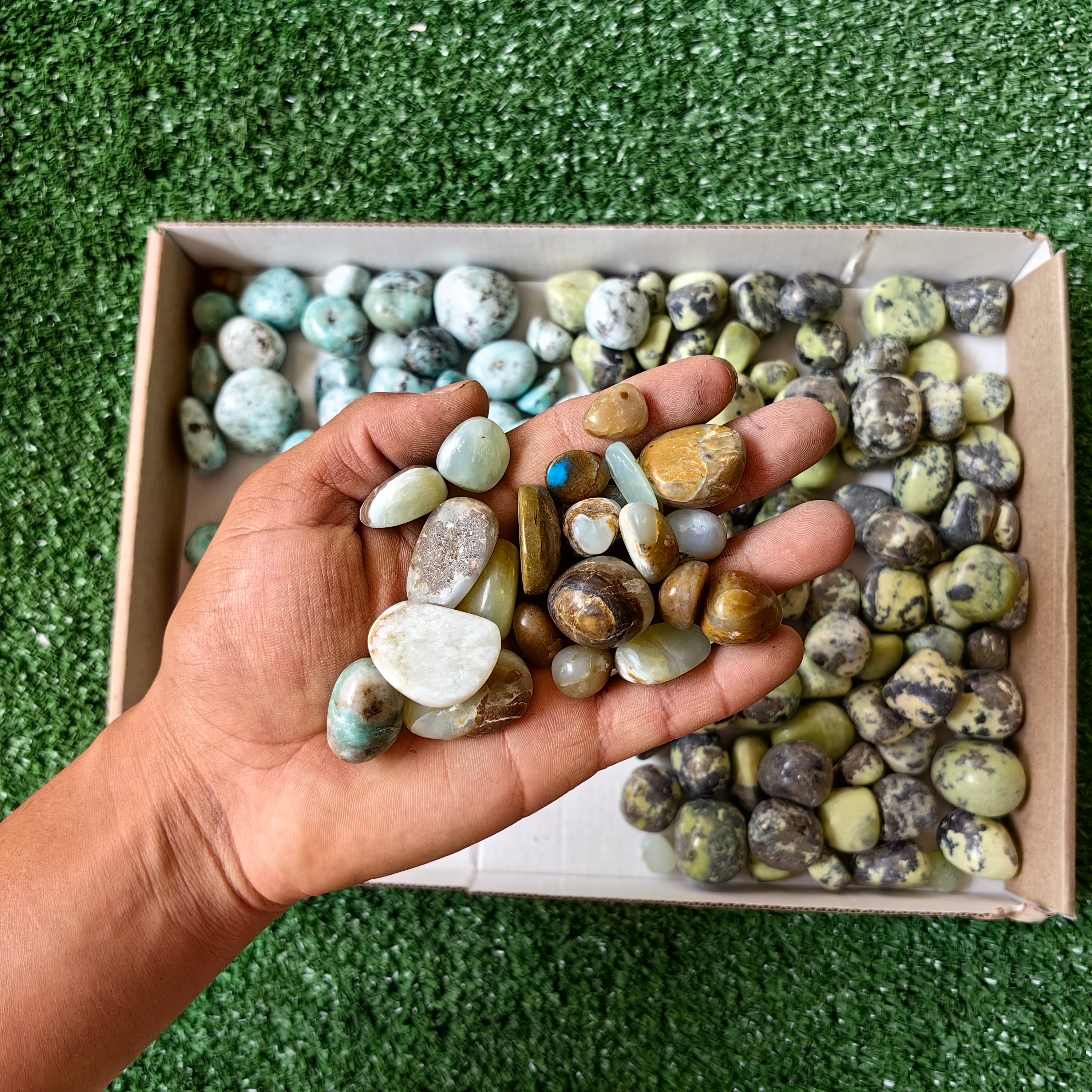 2 kg tumbled chrysoprase / blue opal / serpentine