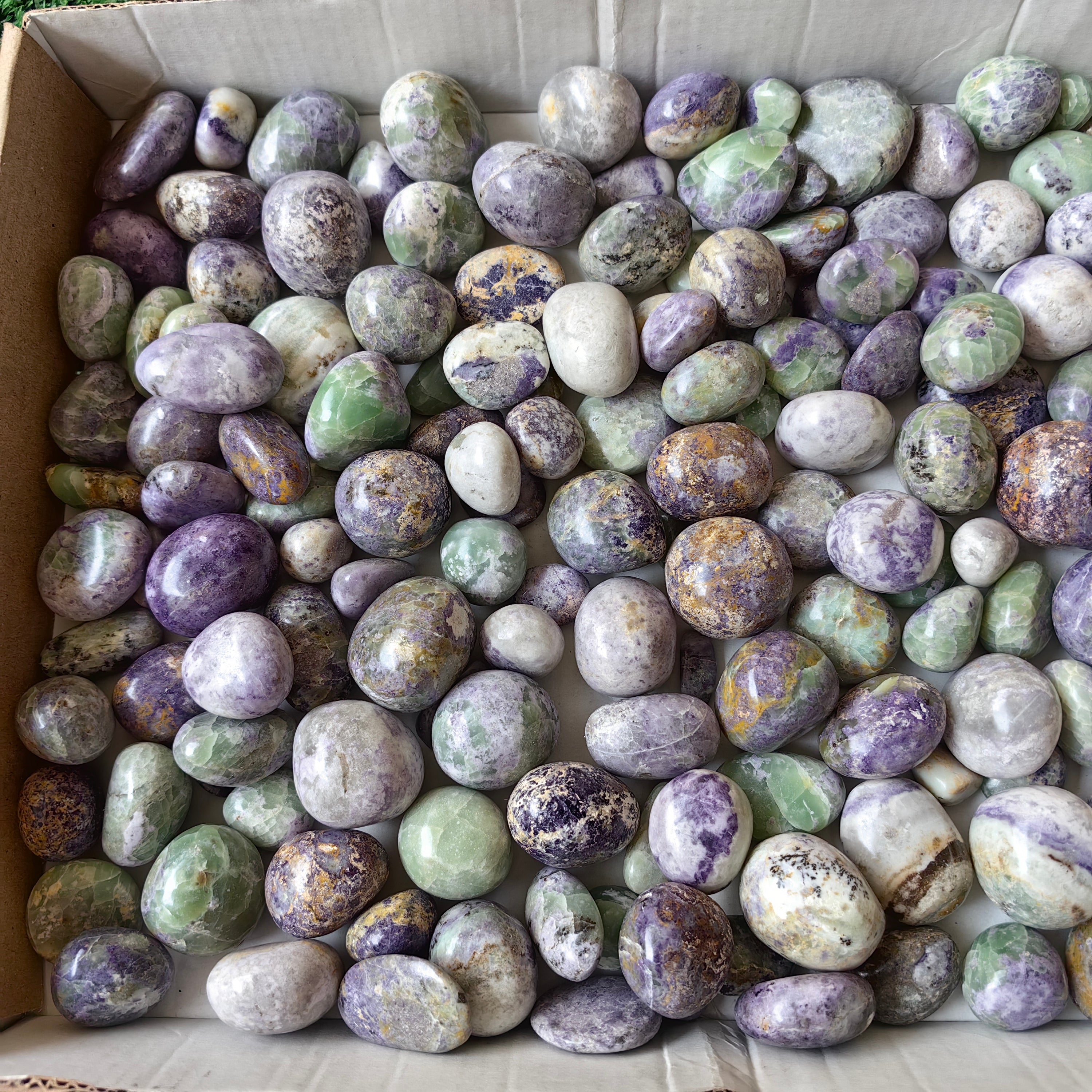2 kg tumbled of bolivianite