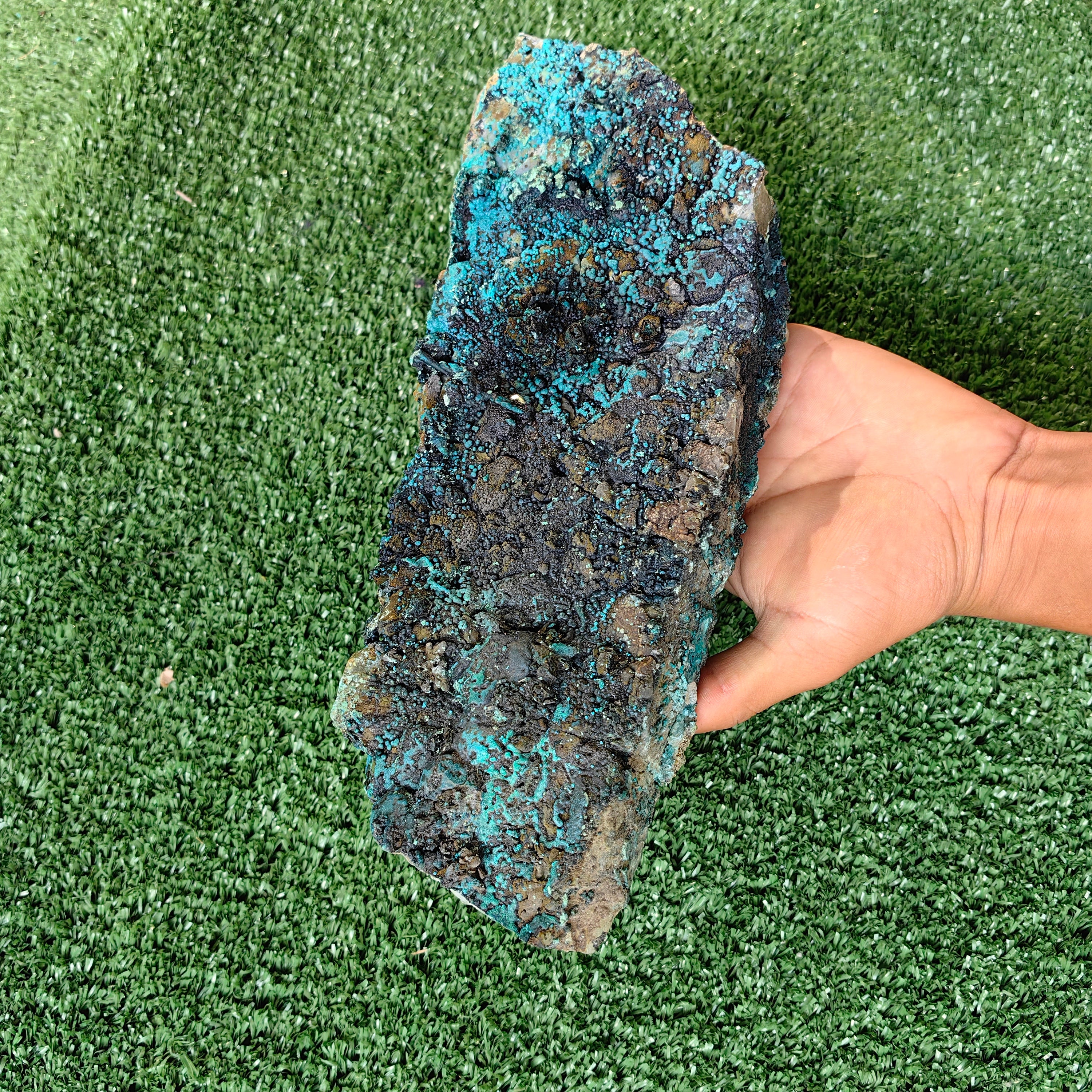 1900 grams chrysocolla quartz rough from tentadora