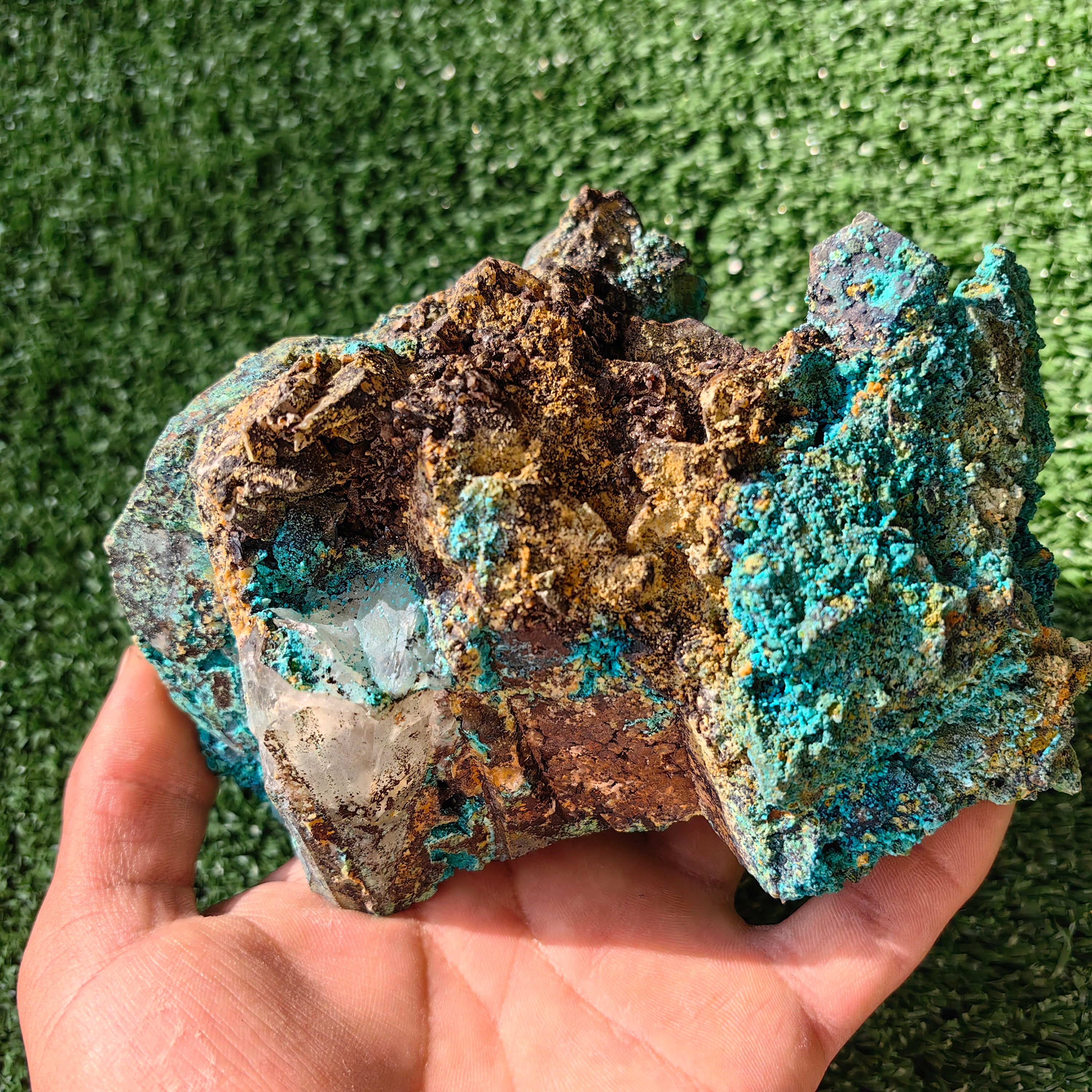1000 grams chrysocolla quartz rough from tentadora