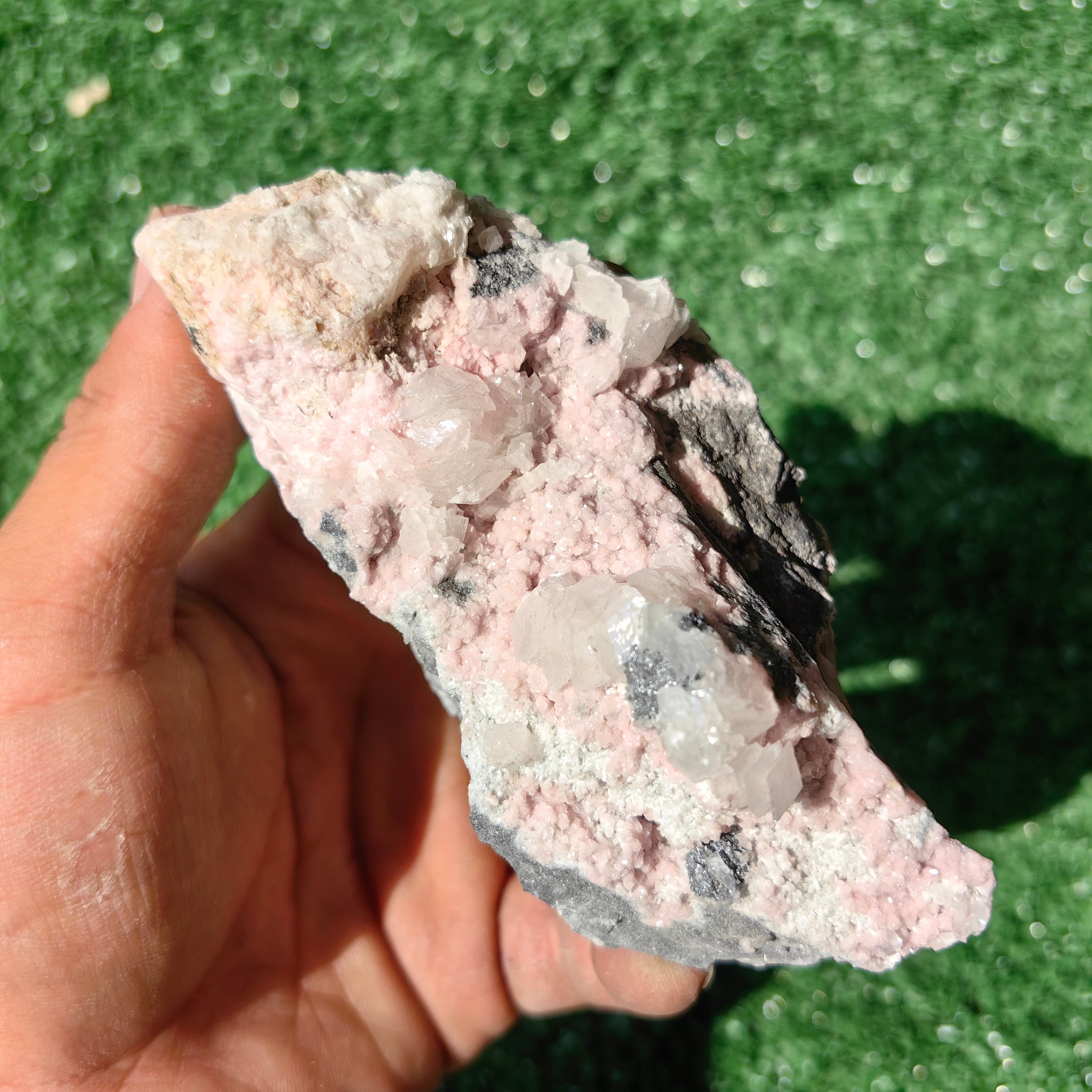 1 pc Rhodonite with Calcite rough