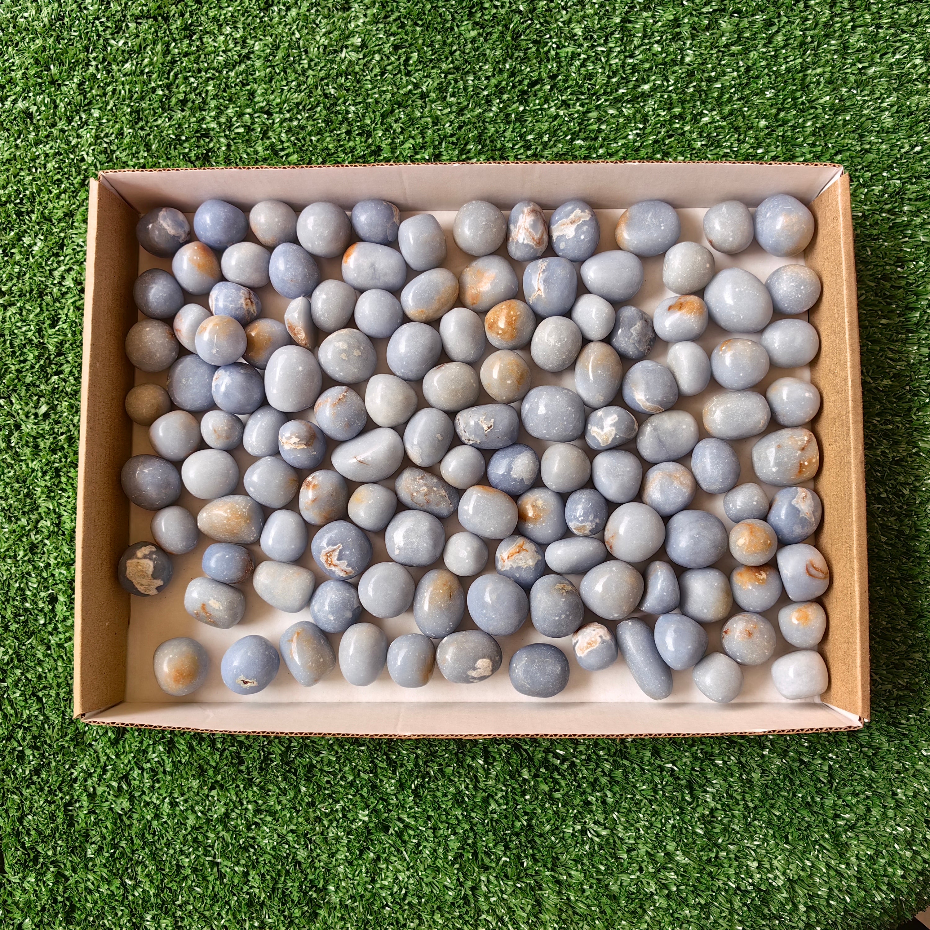 Lot 2 kg Angelite Tumbled