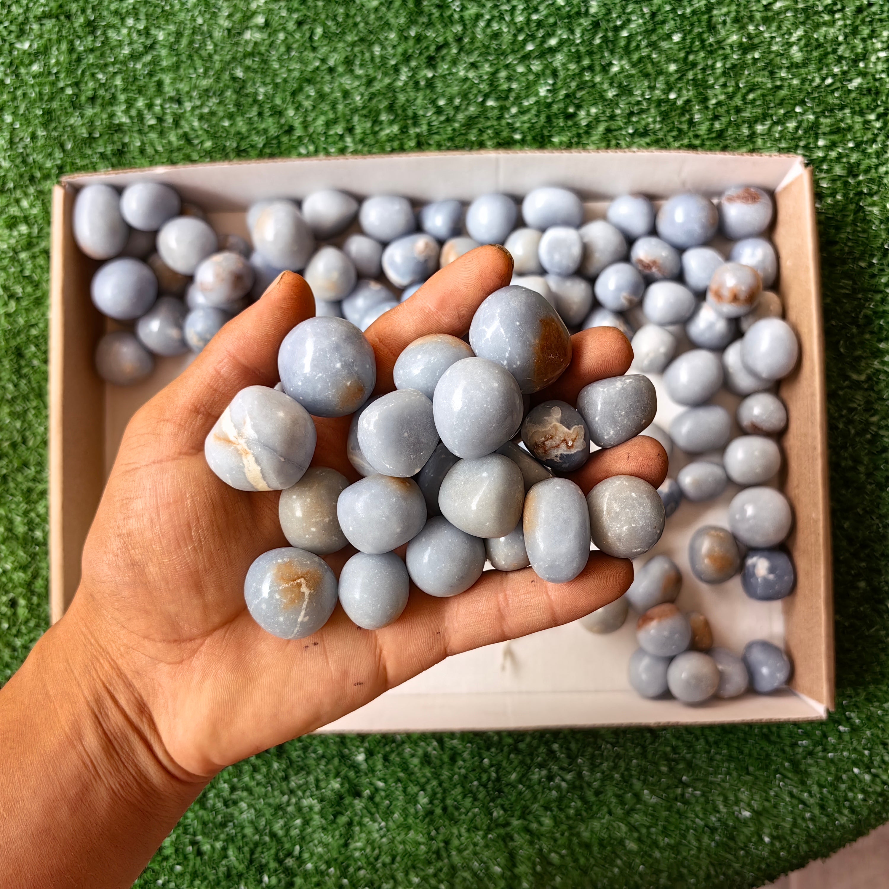 Lot 2 kg Angelite Tumbled