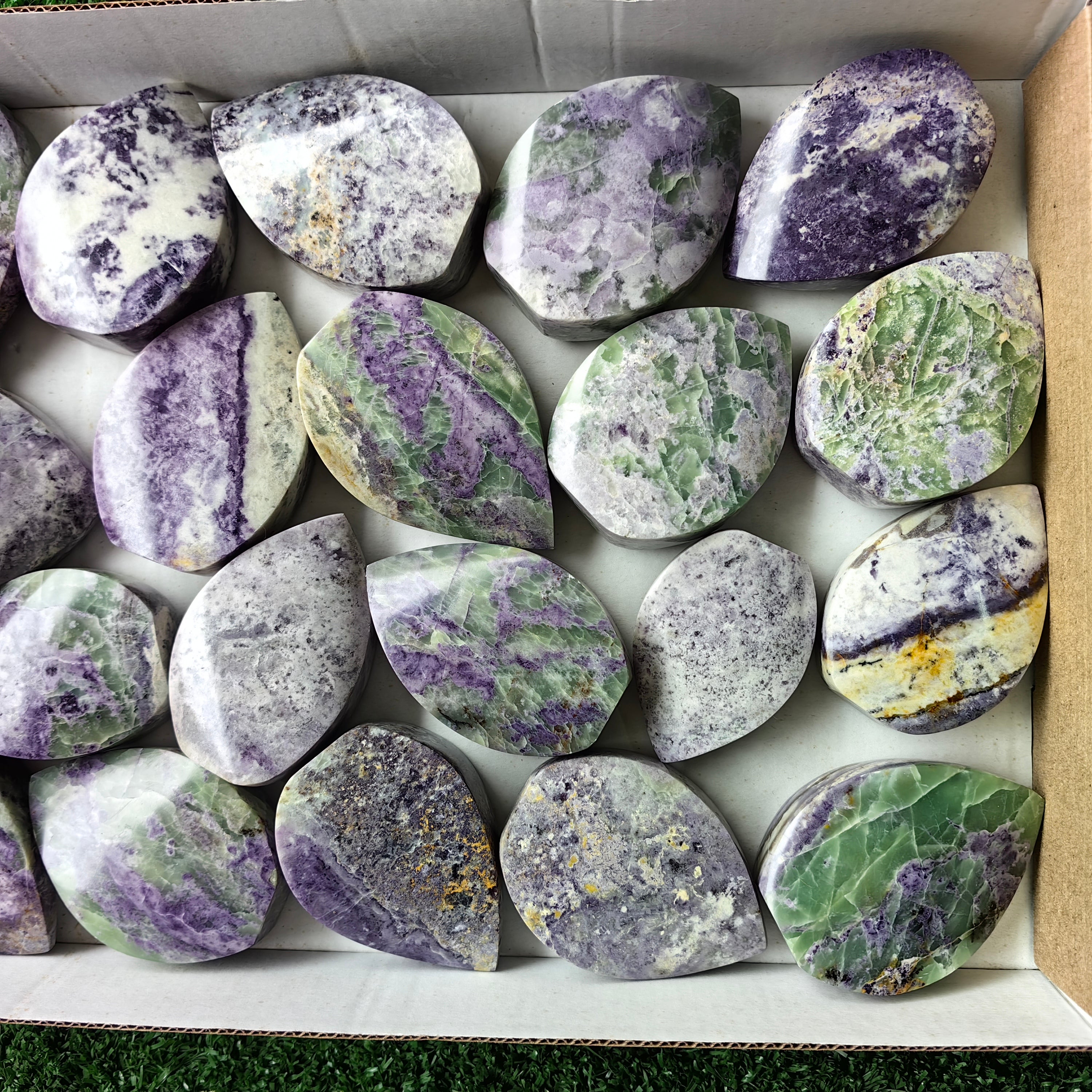 Lot 20 pcs Bolivianite Flame