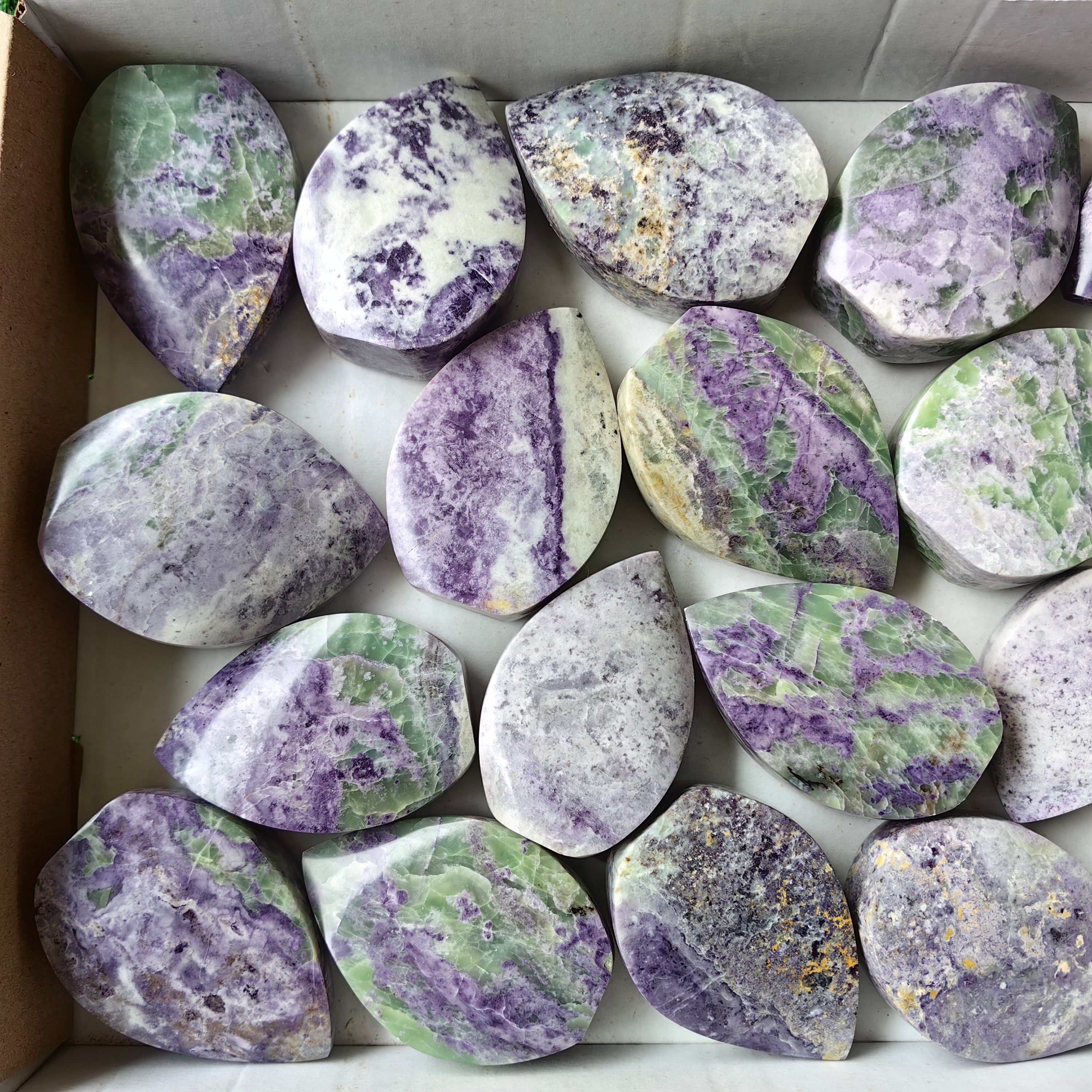Lot 20 pcs Bolivianite Flame