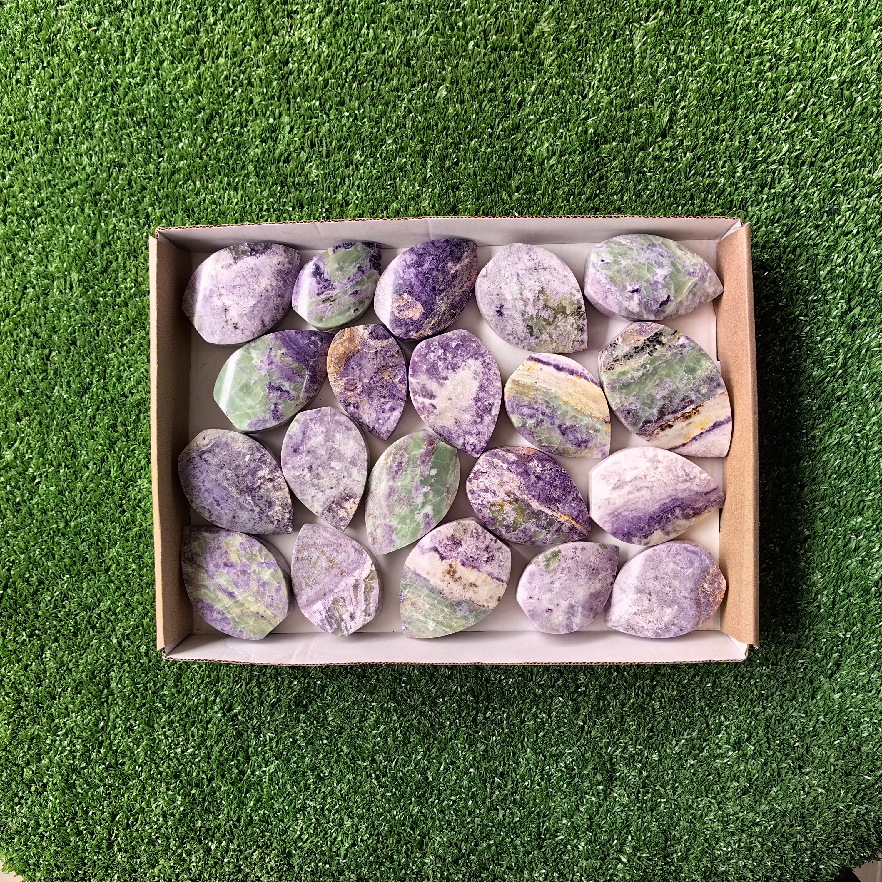 Lot 20 pcs Bolivianite Flame