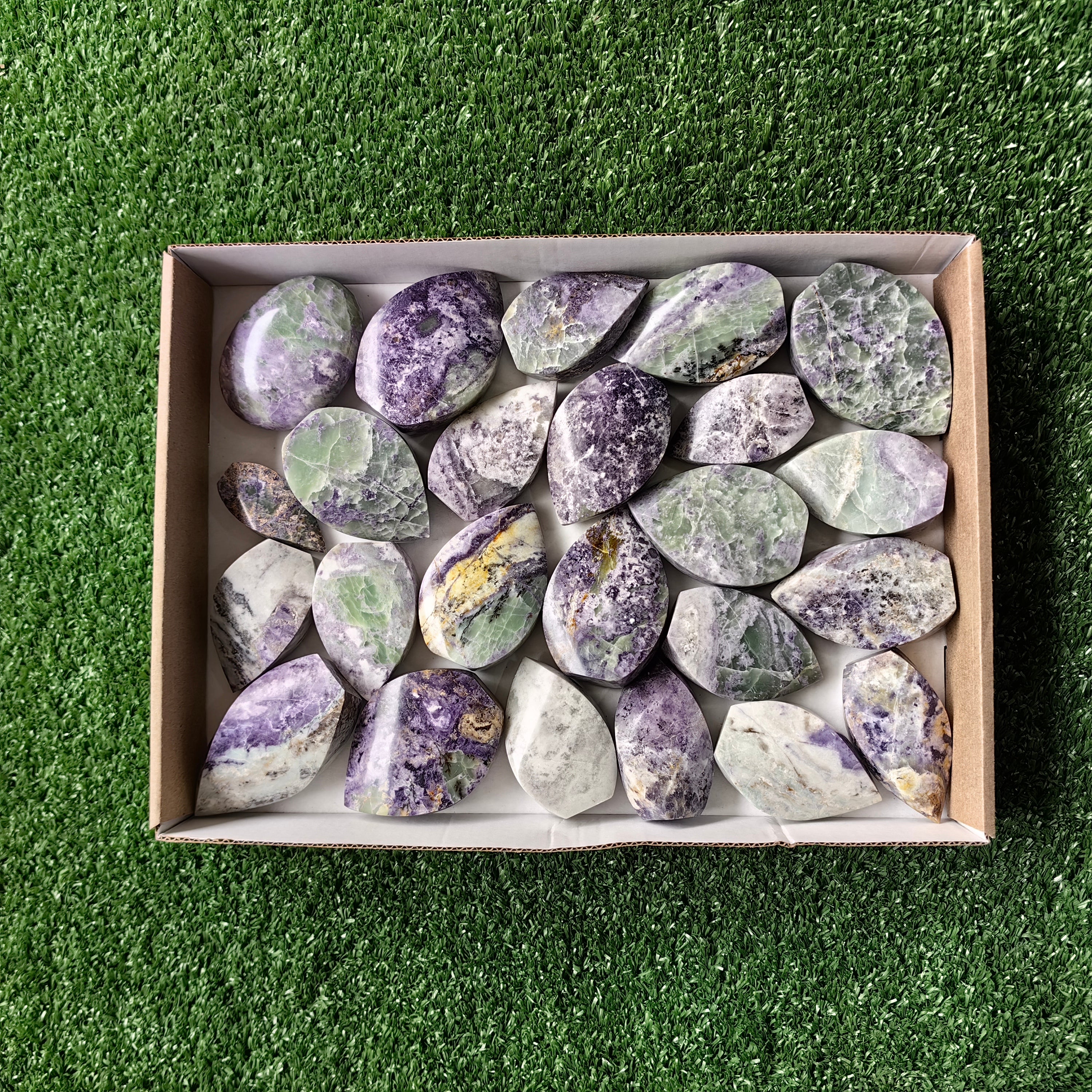 Lot 24 pcs Bolivianite Flame