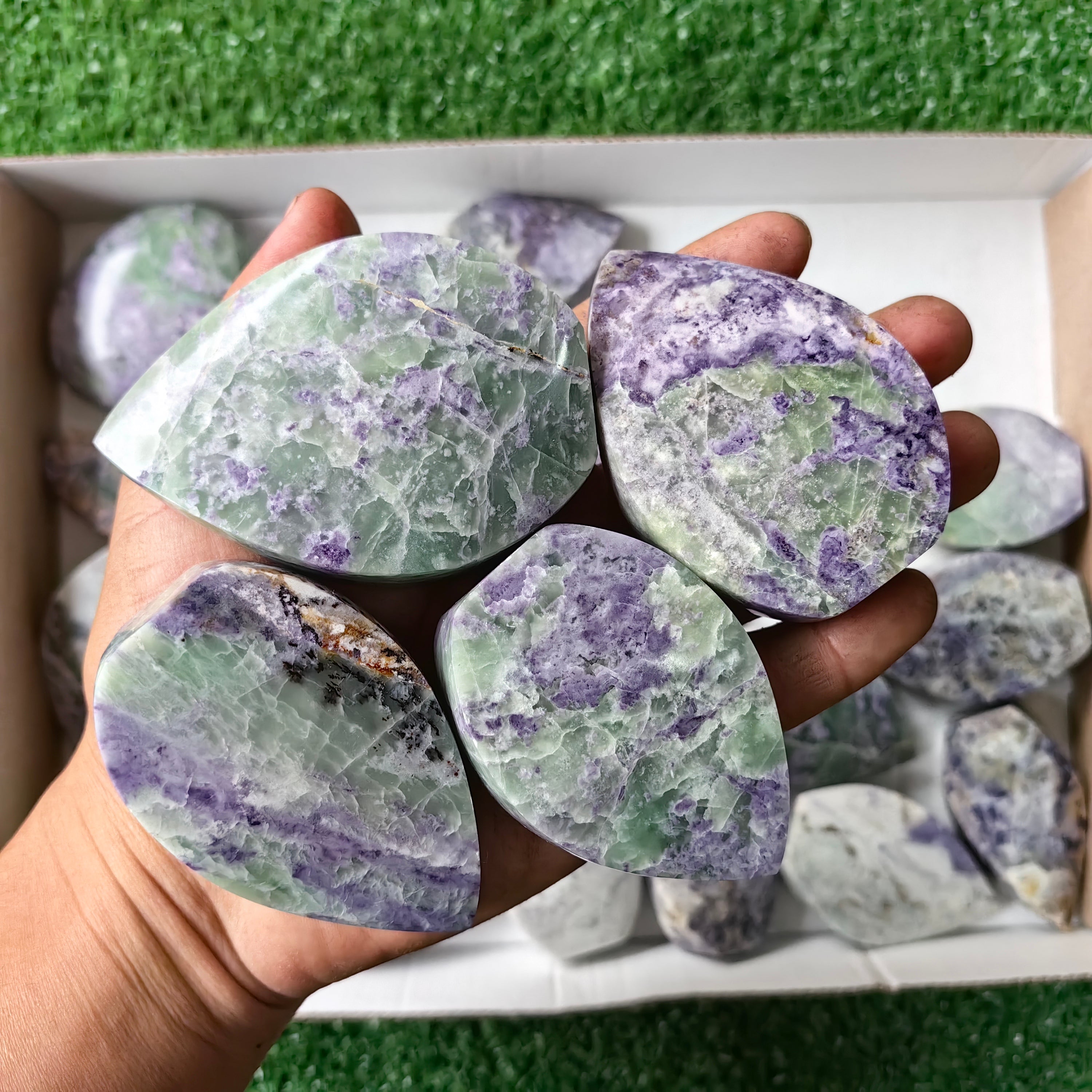 Lot 24 pcs Bolivianite Flame