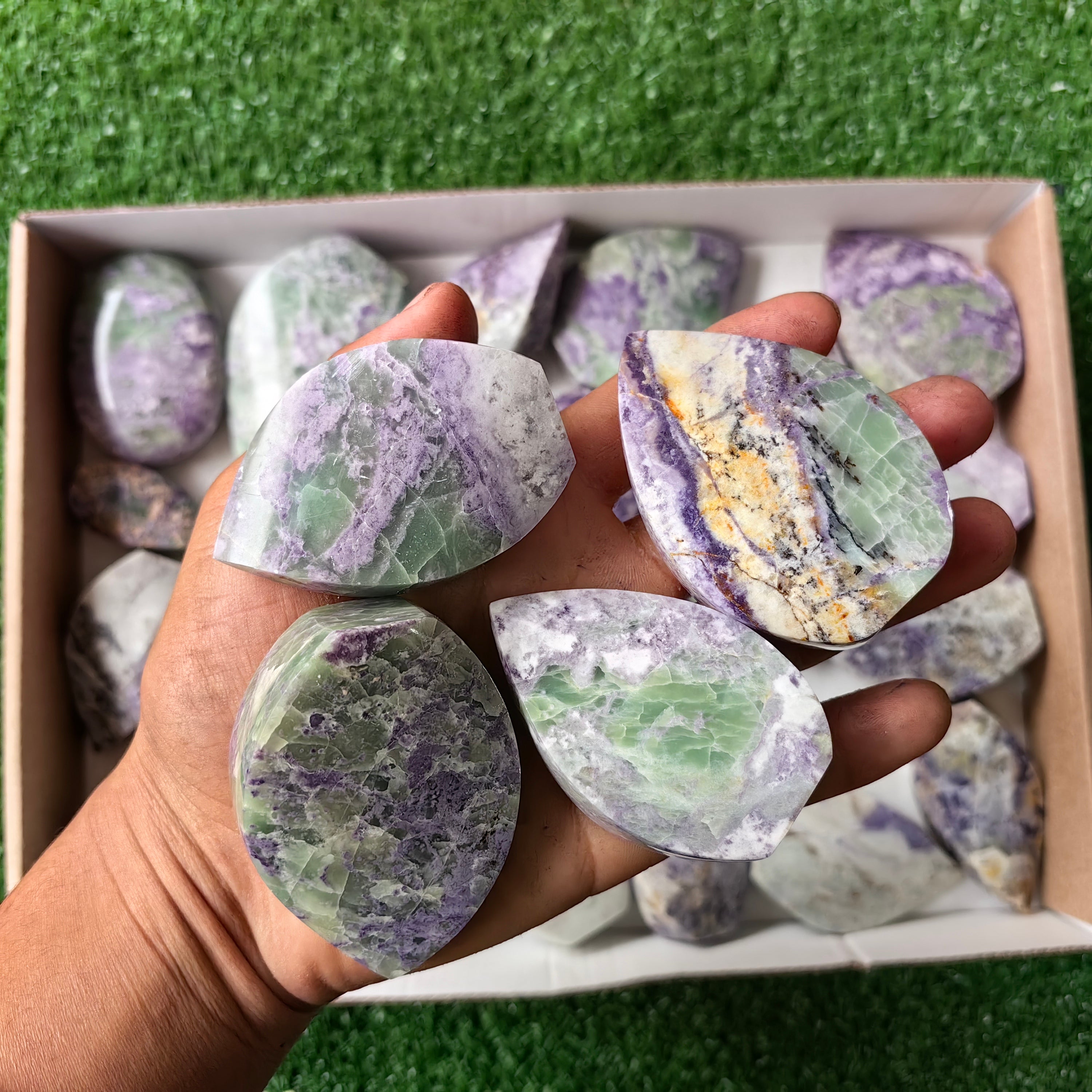 Lot 24 pcs Bolivianite Flame
