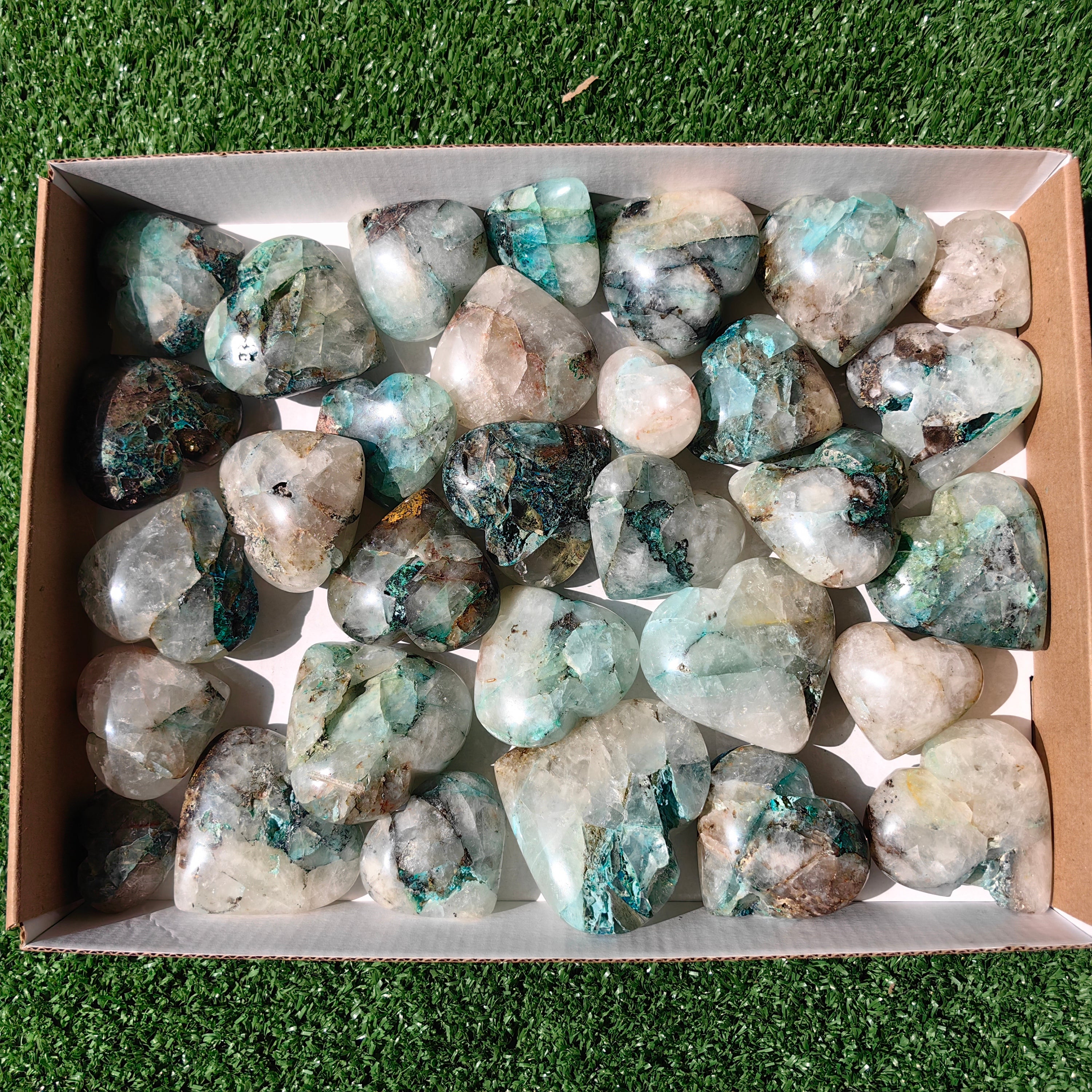 Lot 31 pcs Chrysocolla on Quartz Heart