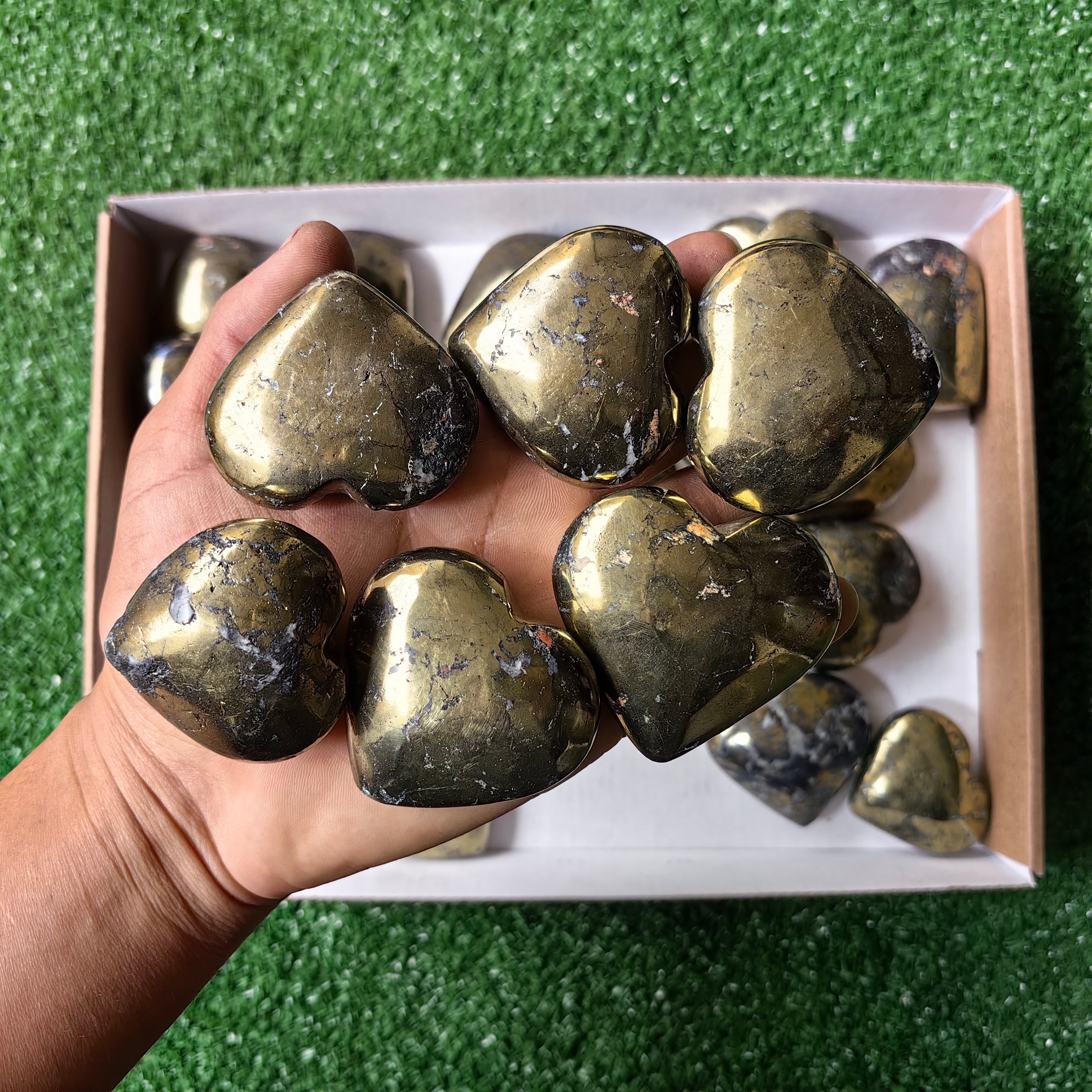 Lot 25 pcs Chalcopyrite Heart