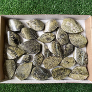 Lot 24 pcs Epidote Flame