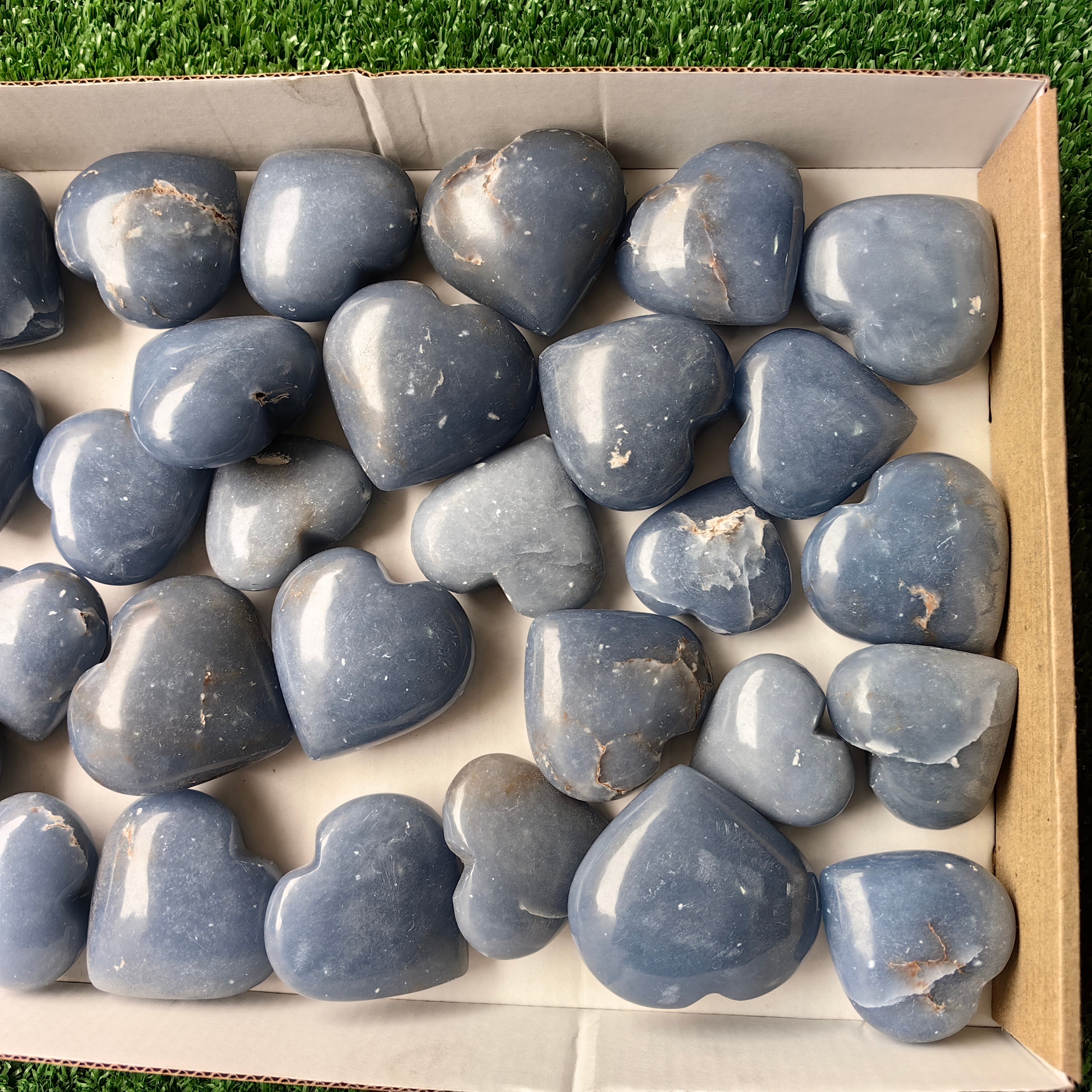 Lot 29 pcs Angelite Heart