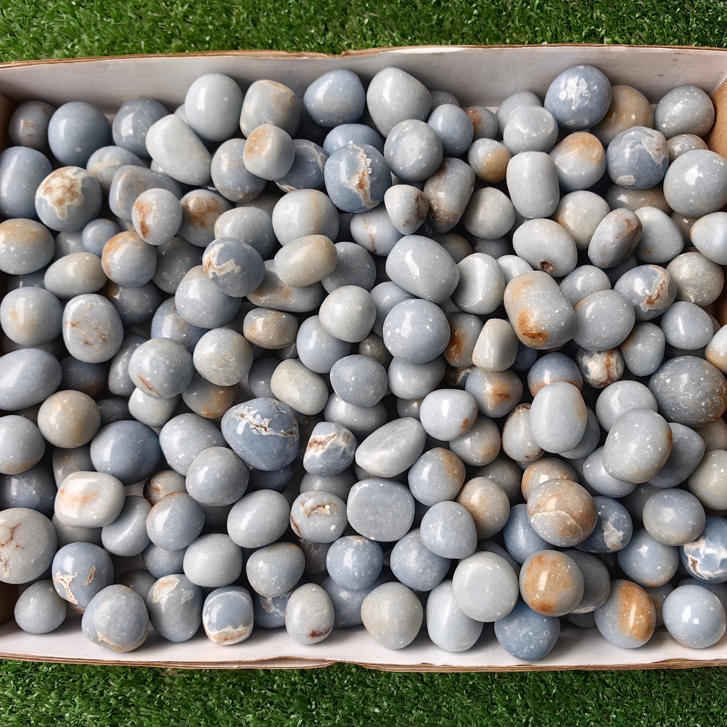 Lot 4 kg Angelite Tumbled