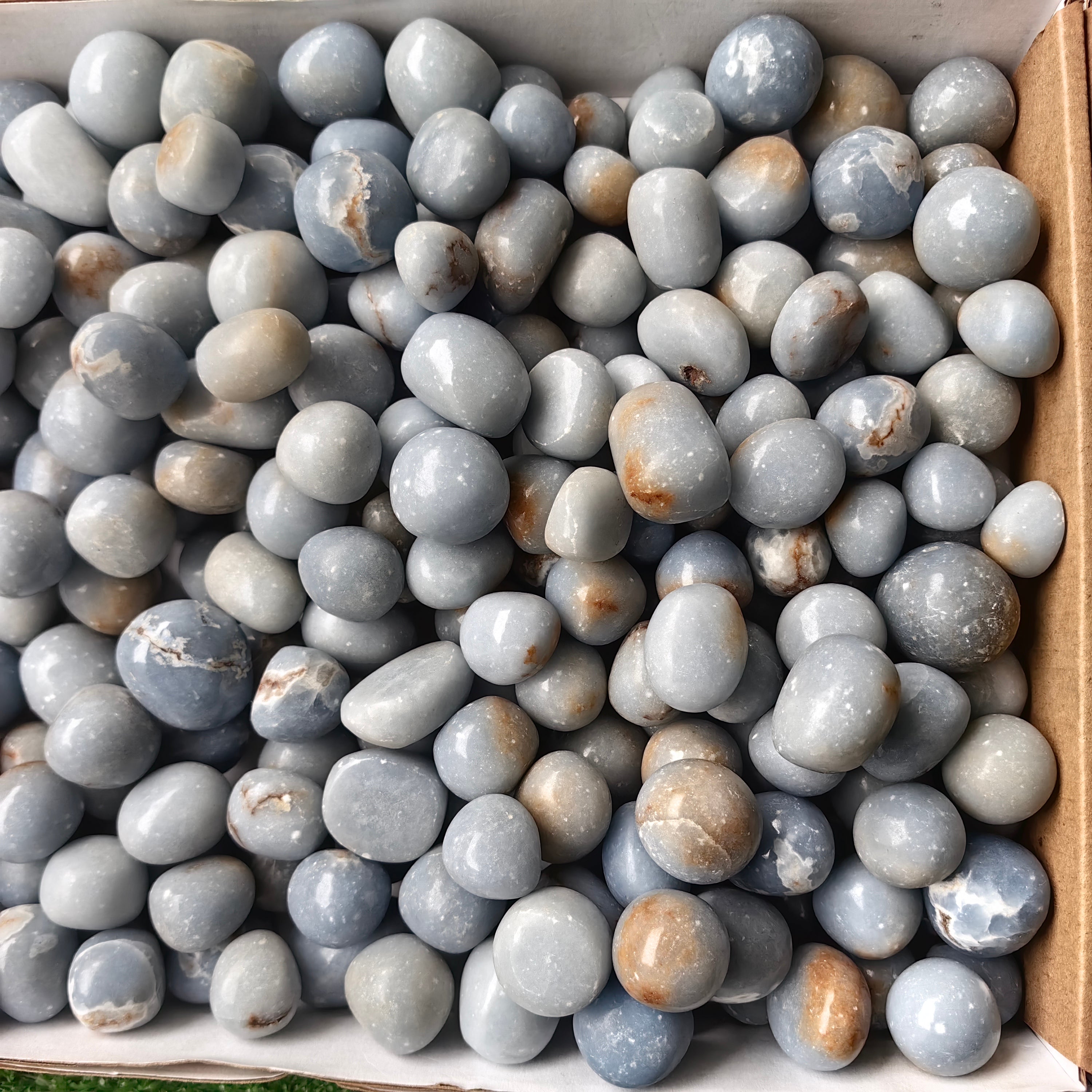 Lot 4 kg Angelite Tumbled