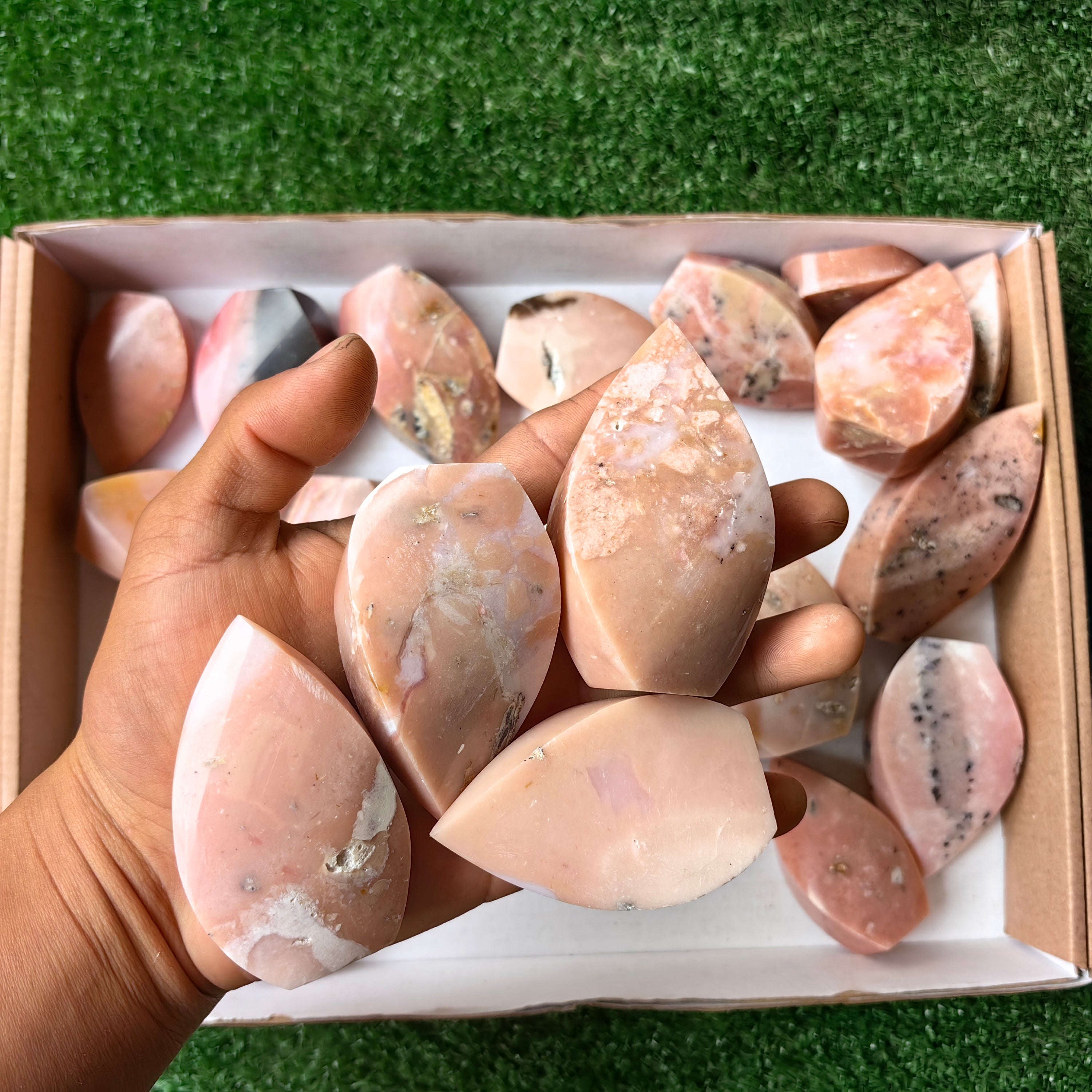 Lot 22 pcs Pink Opal Flame