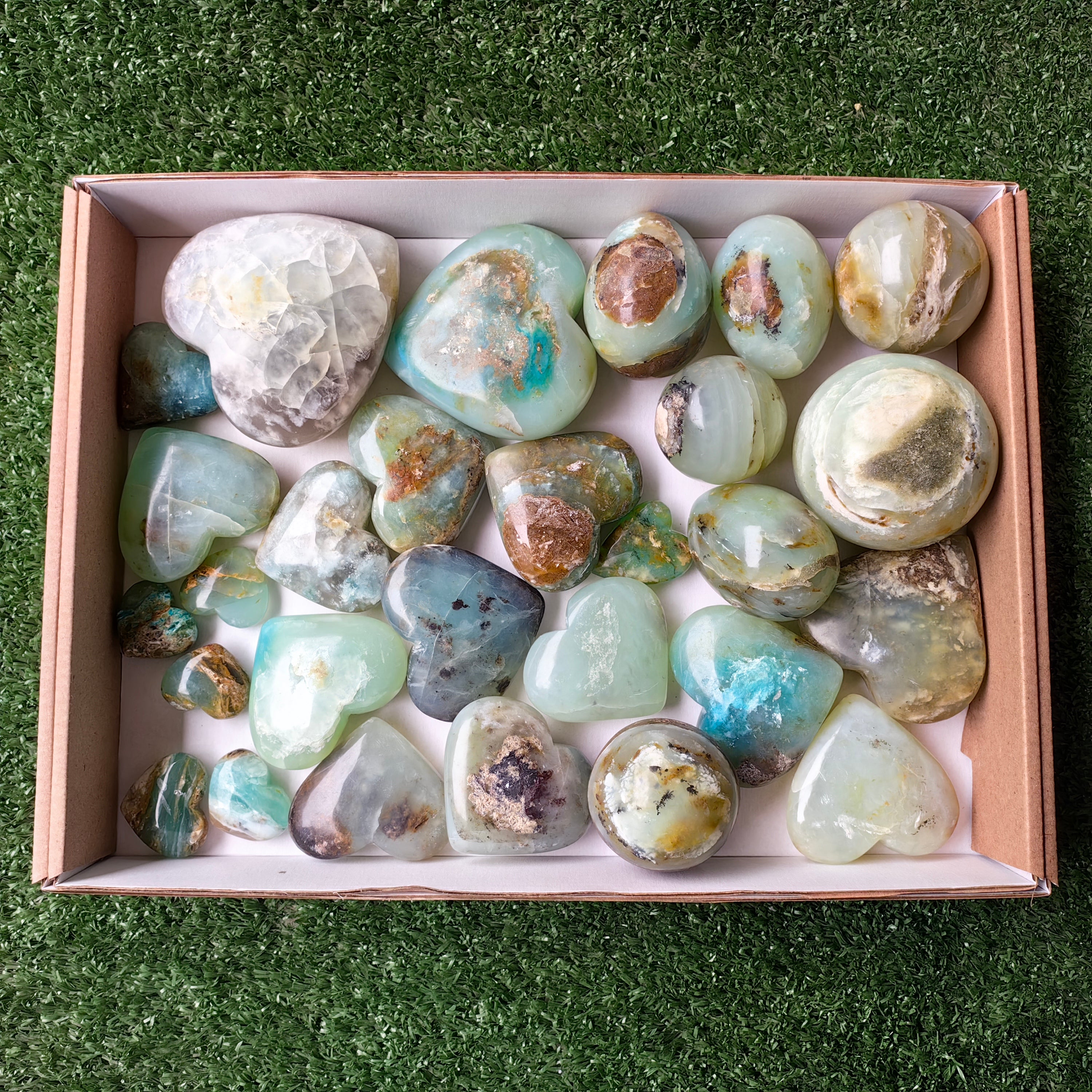Lot 28 pcs Andean Opal Heart