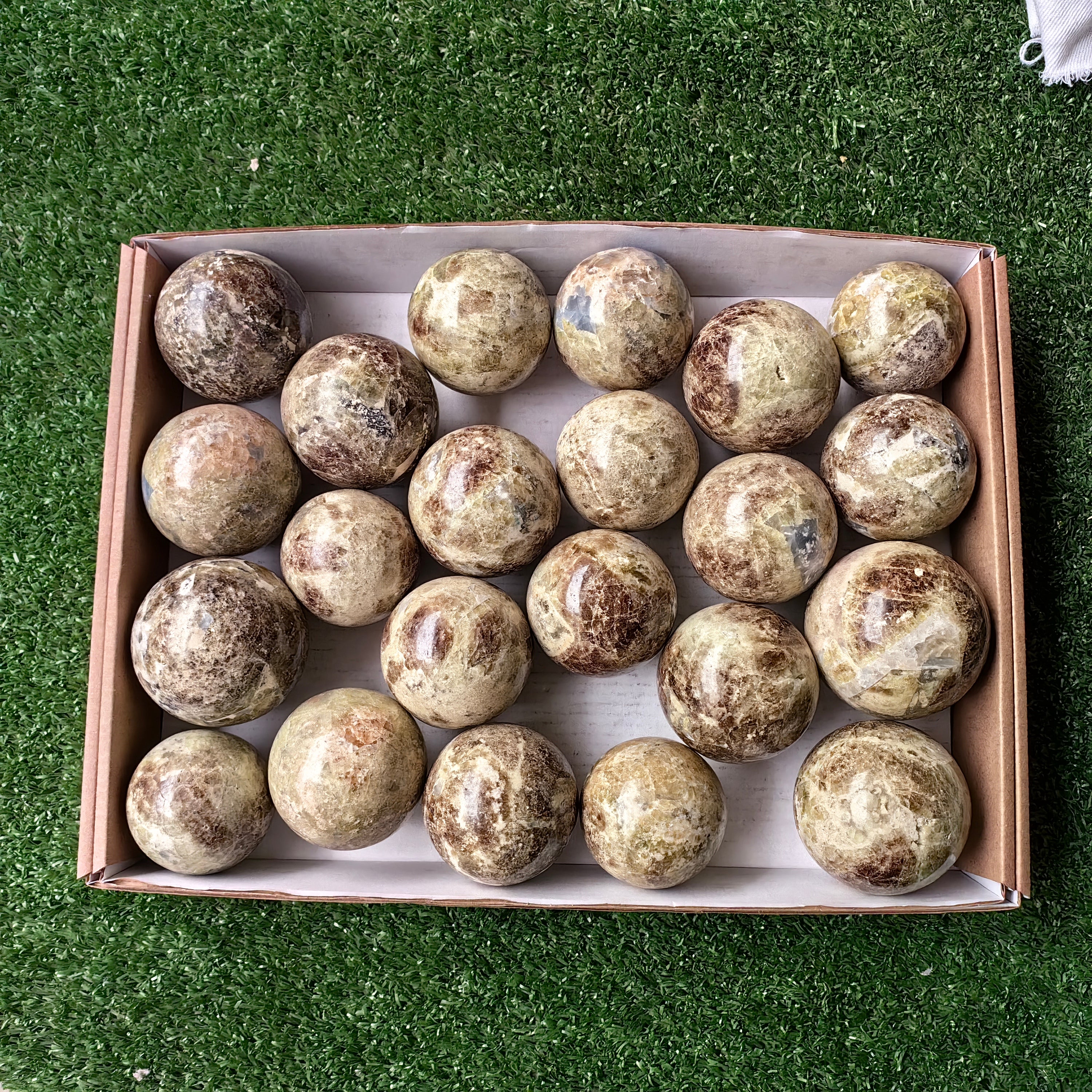 Lot 22 pcs  on Angelite Sphere