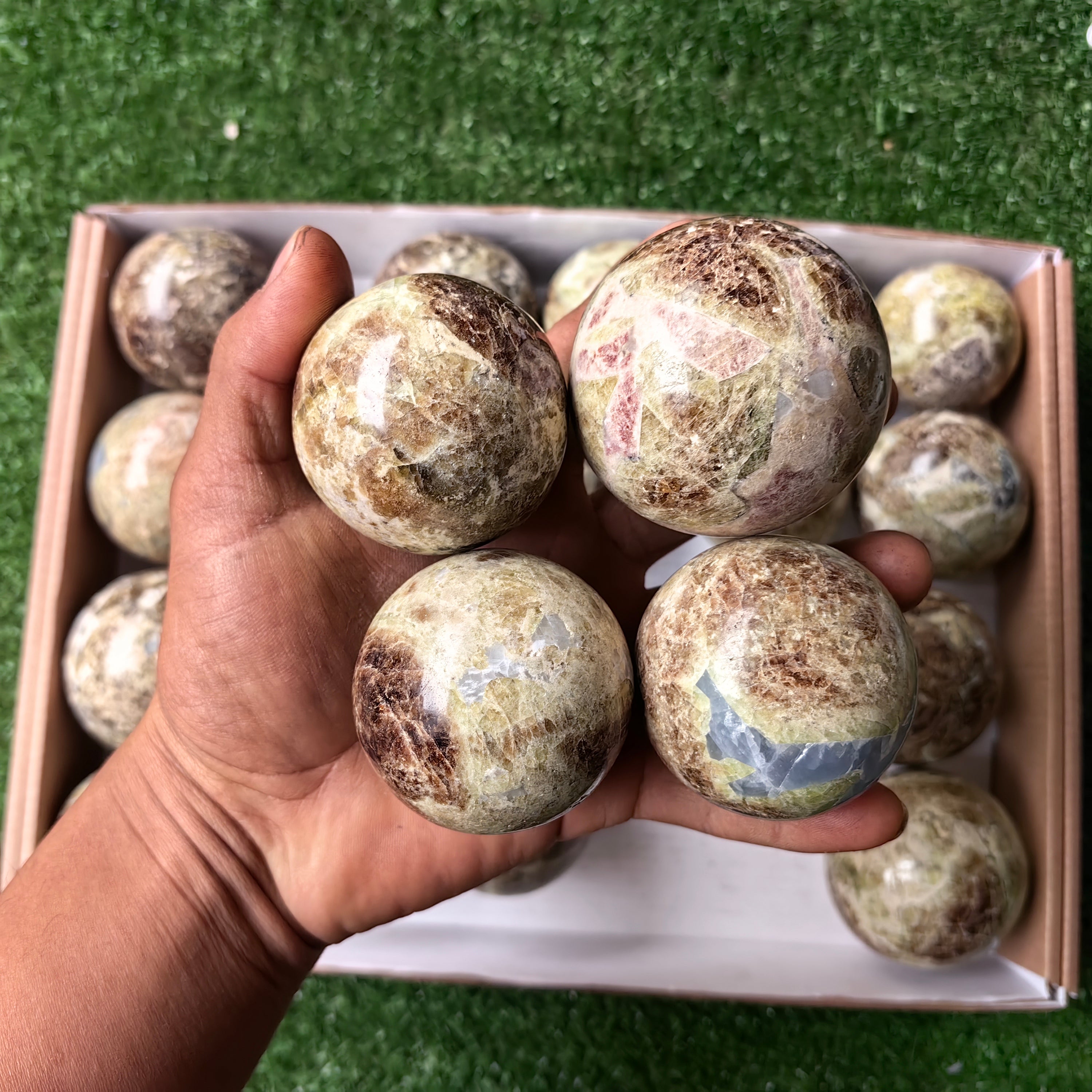 Lot 22 pcs  on Angelite Sphere