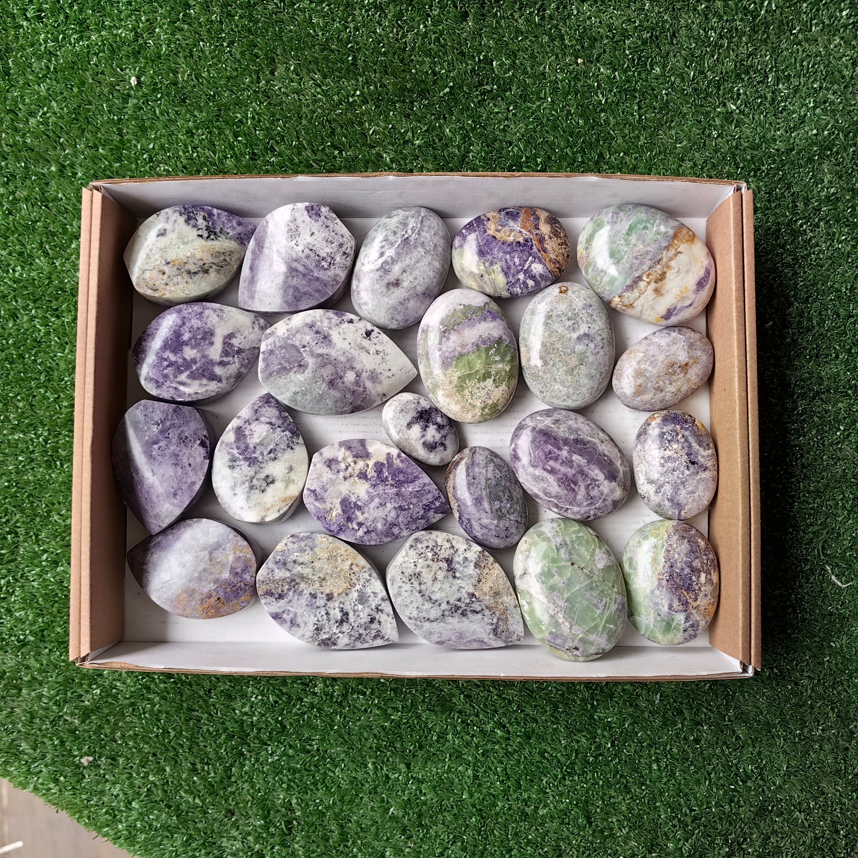 Lot 22 pcs Bolivianite Palm and Flame