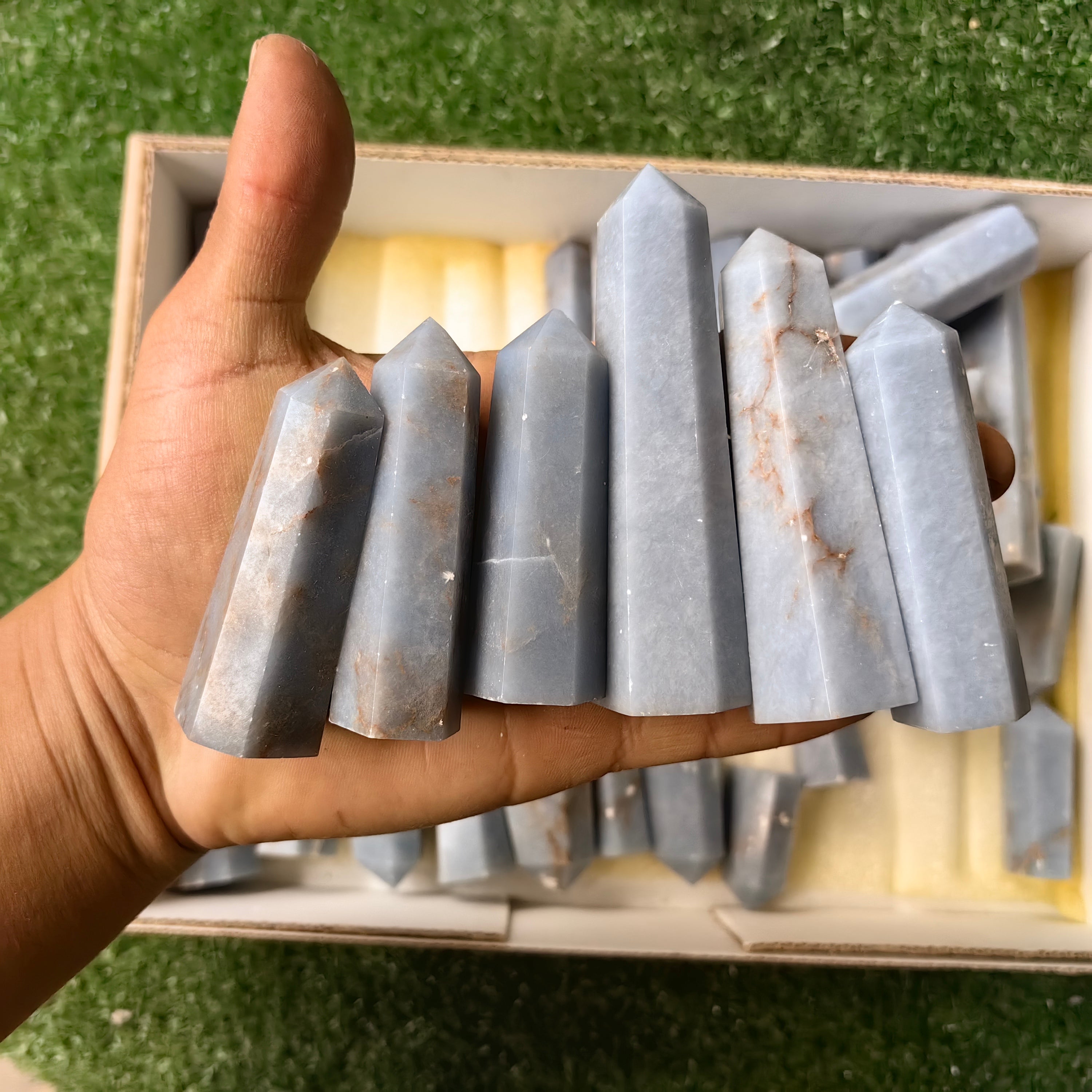 Lot 46 pcs Angelite Tower