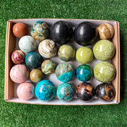 Lot 23 pcs Mixed Stone Spheres