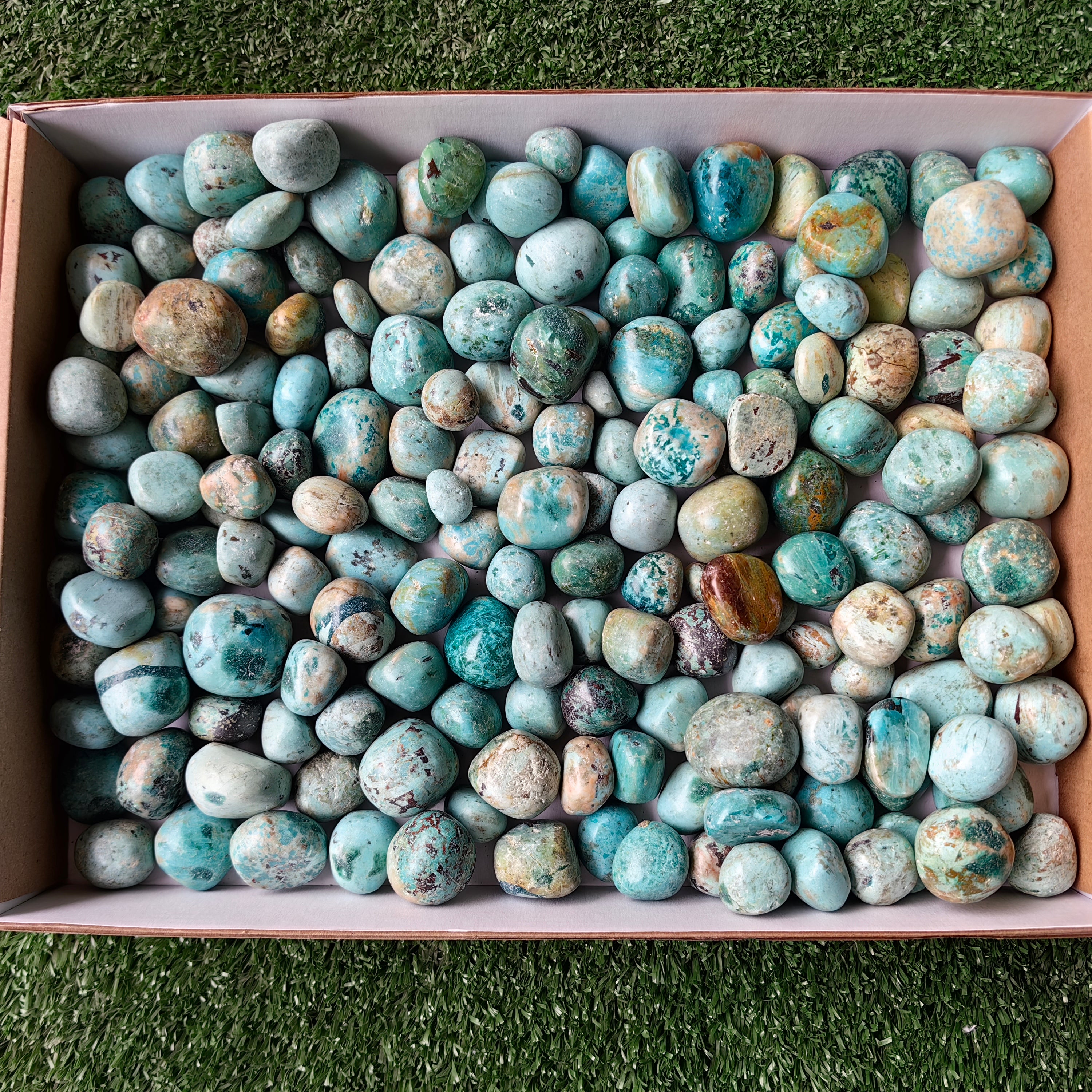 Lot 2 kg Peruvian Turquoise Tumbled