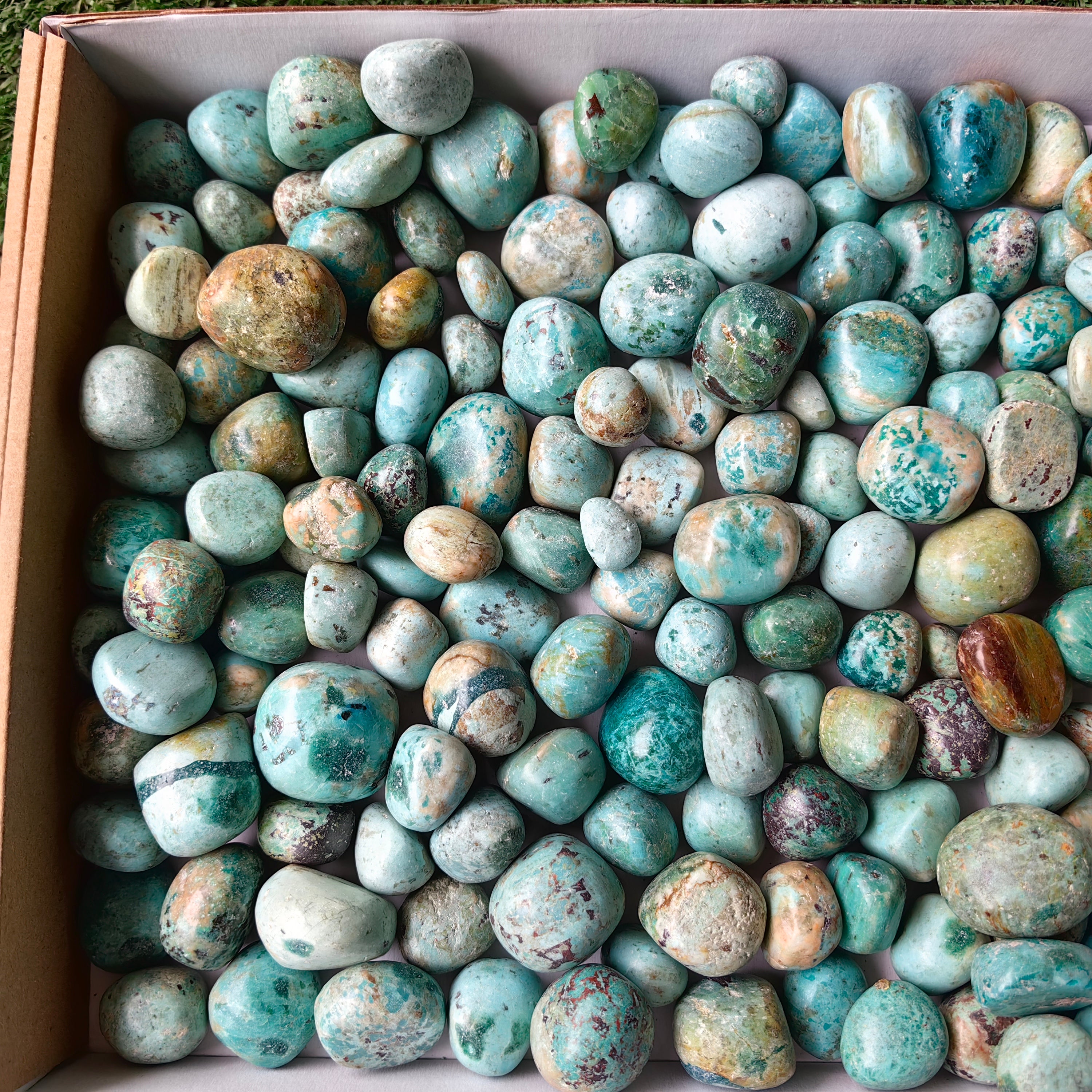 Lot 2 kg Peruvian Turquoise Tumbled