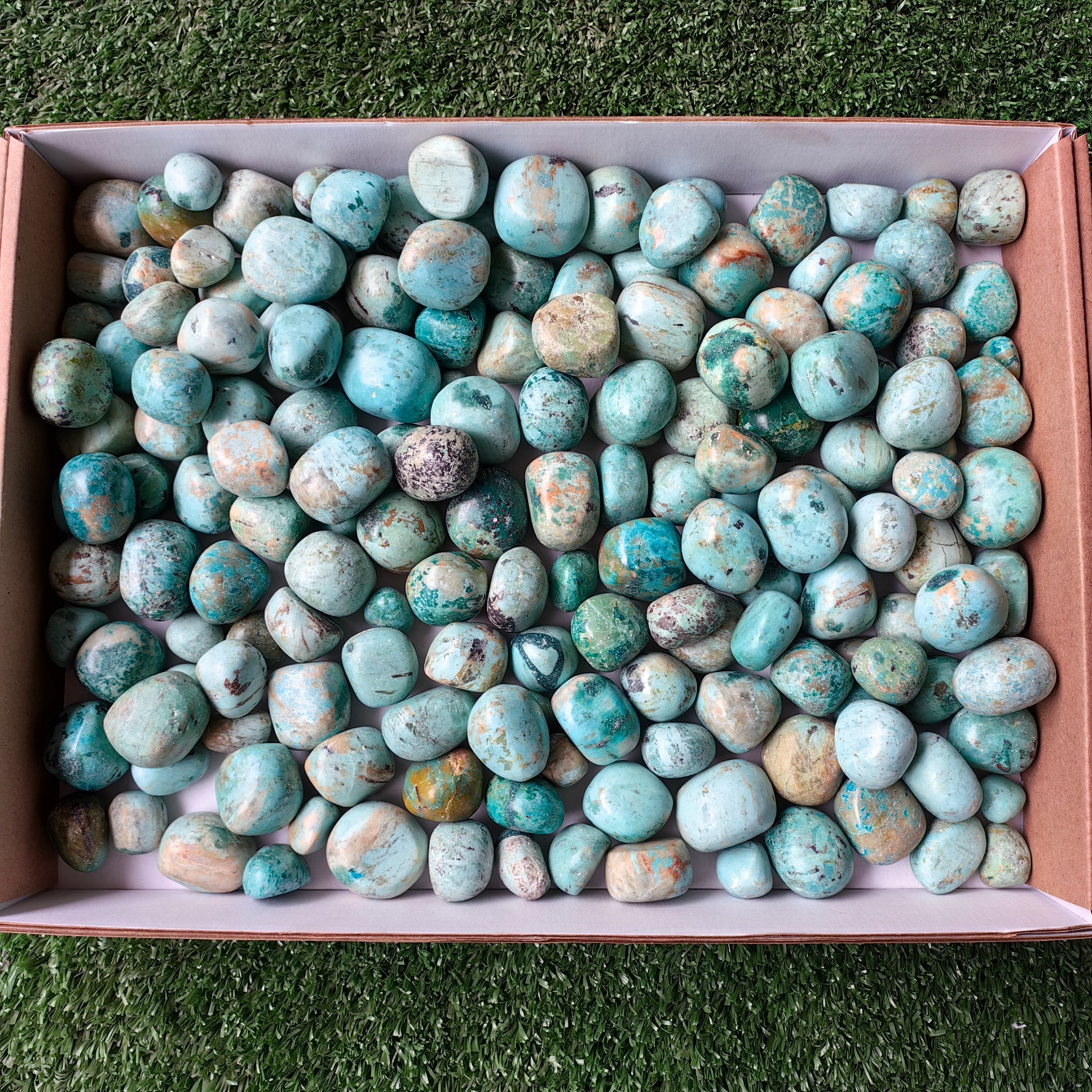 Lot 2 kg Peruvian Turquoise Tumbled