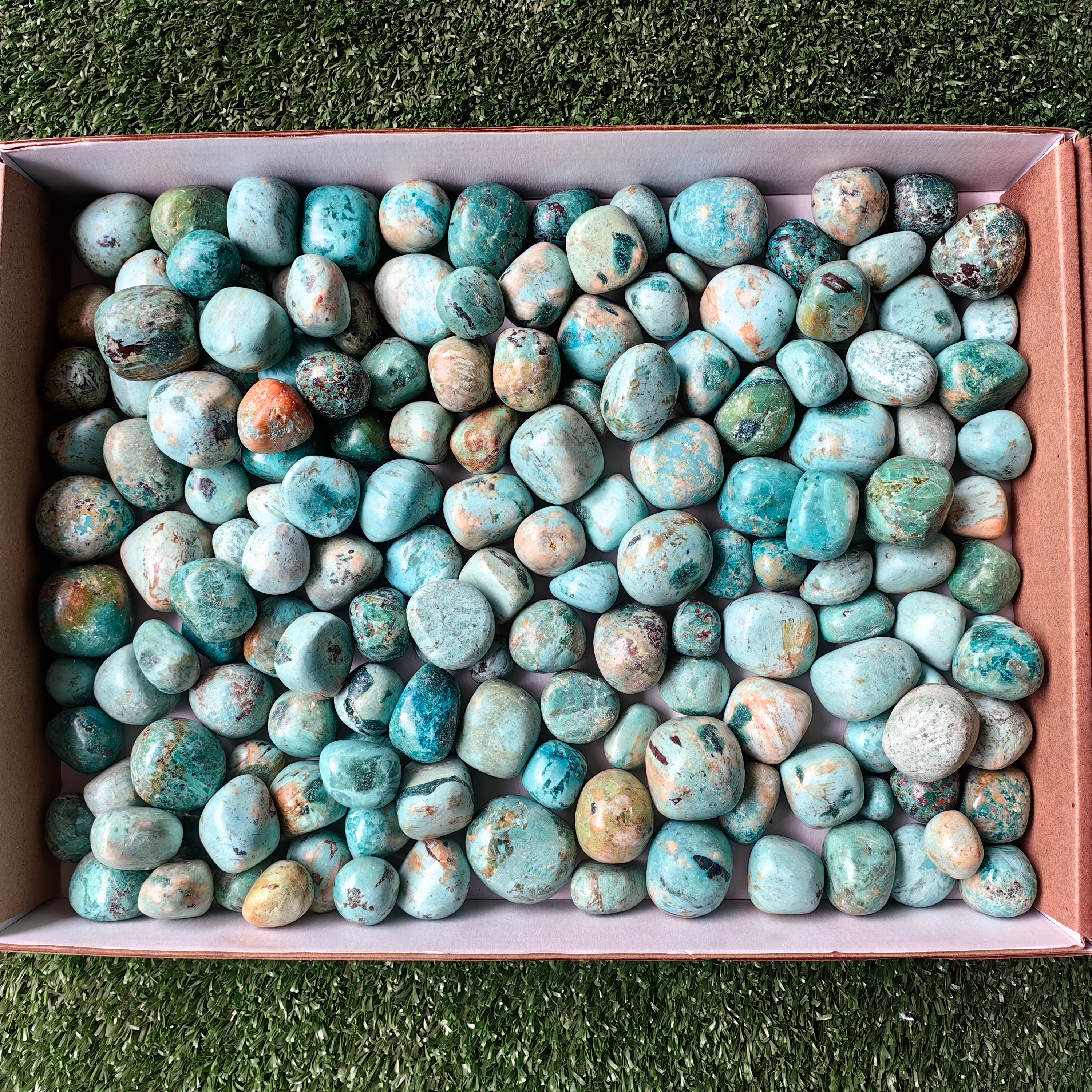 Lot 2 kg Peruvian Turquoise Tumbled